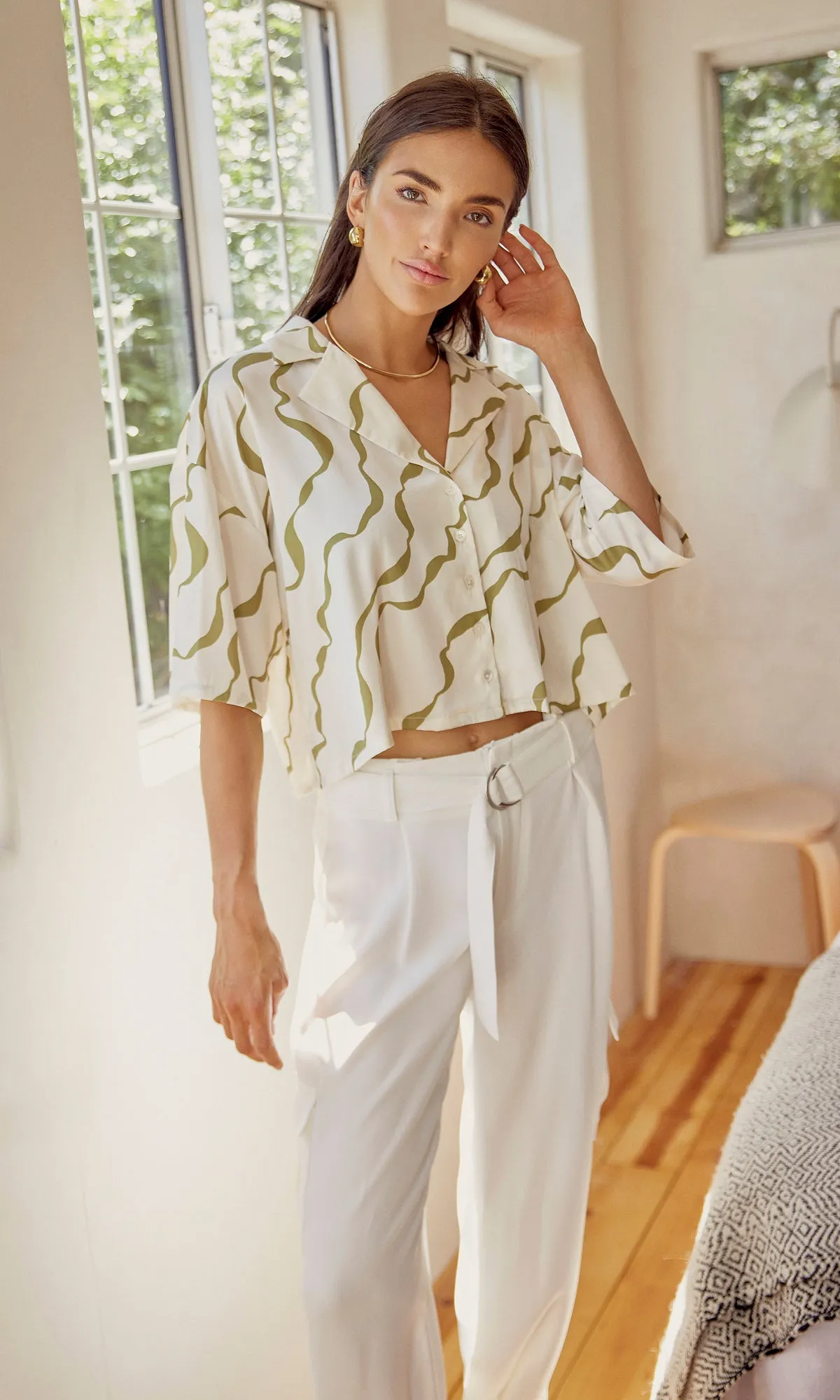Signature Style Trend-Driven Pia Oversized Shirt Blouse