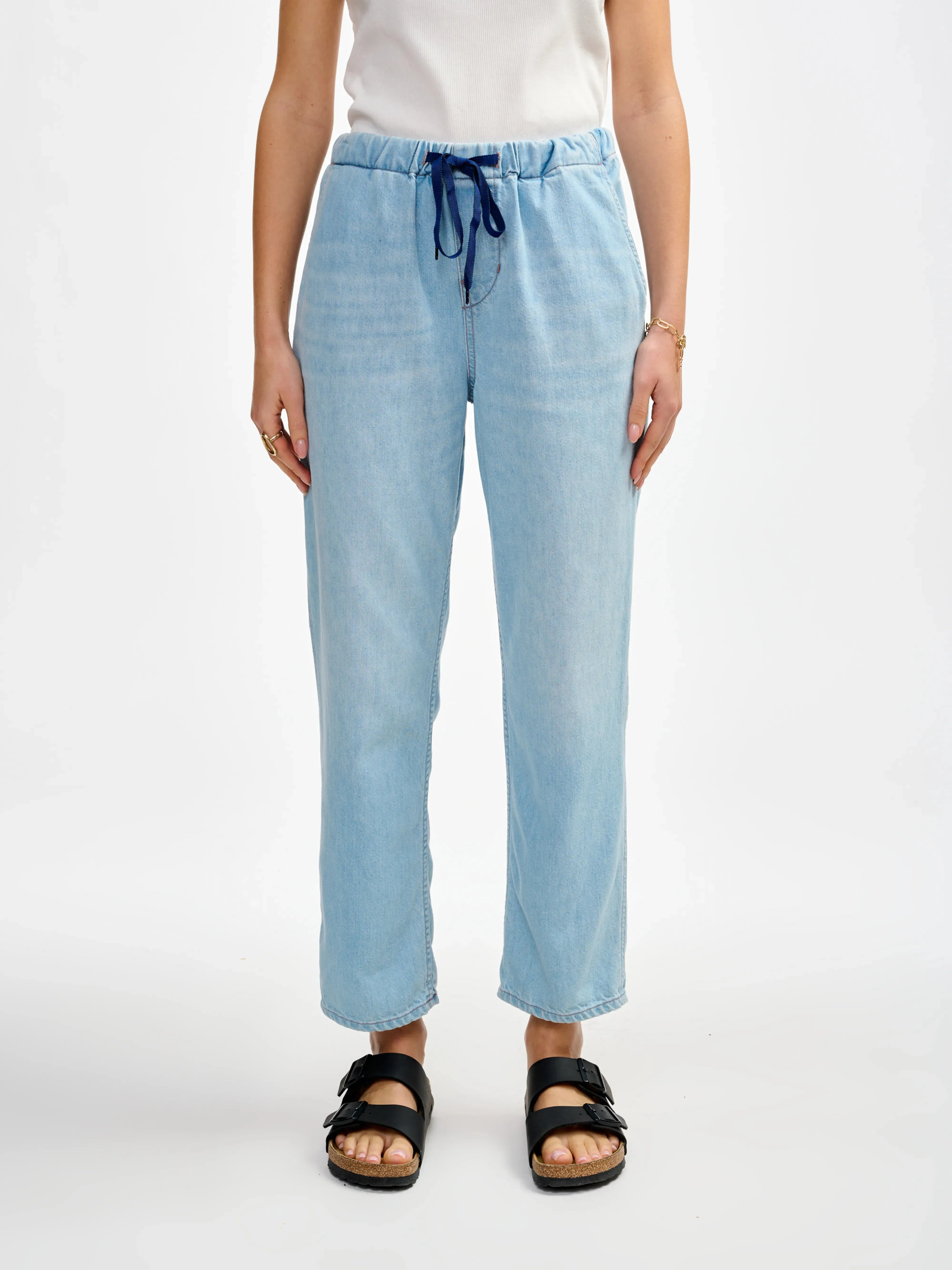 Pizzy relaxed trousers (241 / W / LT BLUE BLEACH) Durable Material