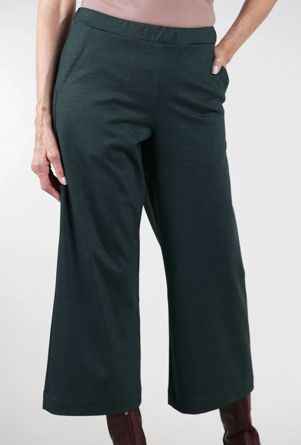 Ponte Flare Pant, Forest simple design