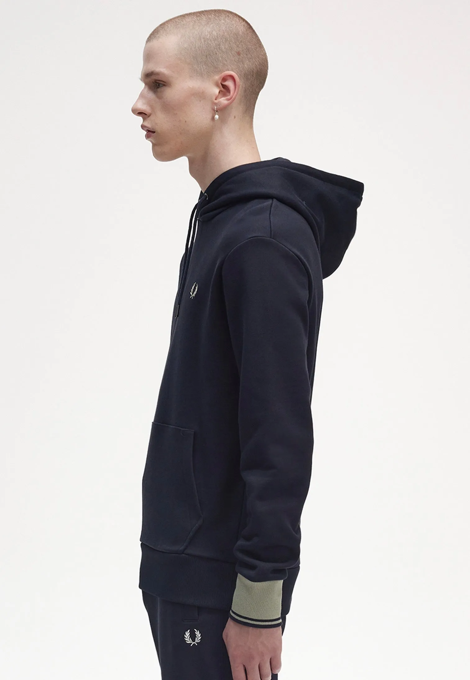 Popular Outfit Fred Perry - Contrast Cuff Laurel Navy - Hoodie