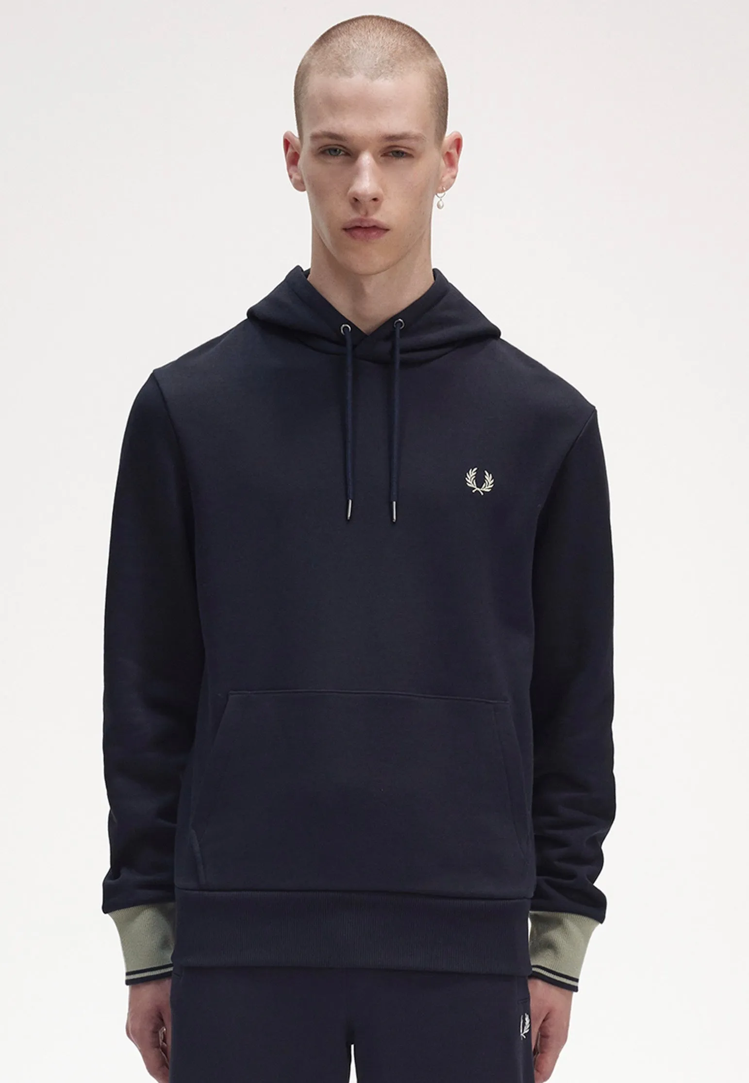 Fred Perry - Contrast Cuff Laurel Navy - Hoodie Contemporary Look Bold colors