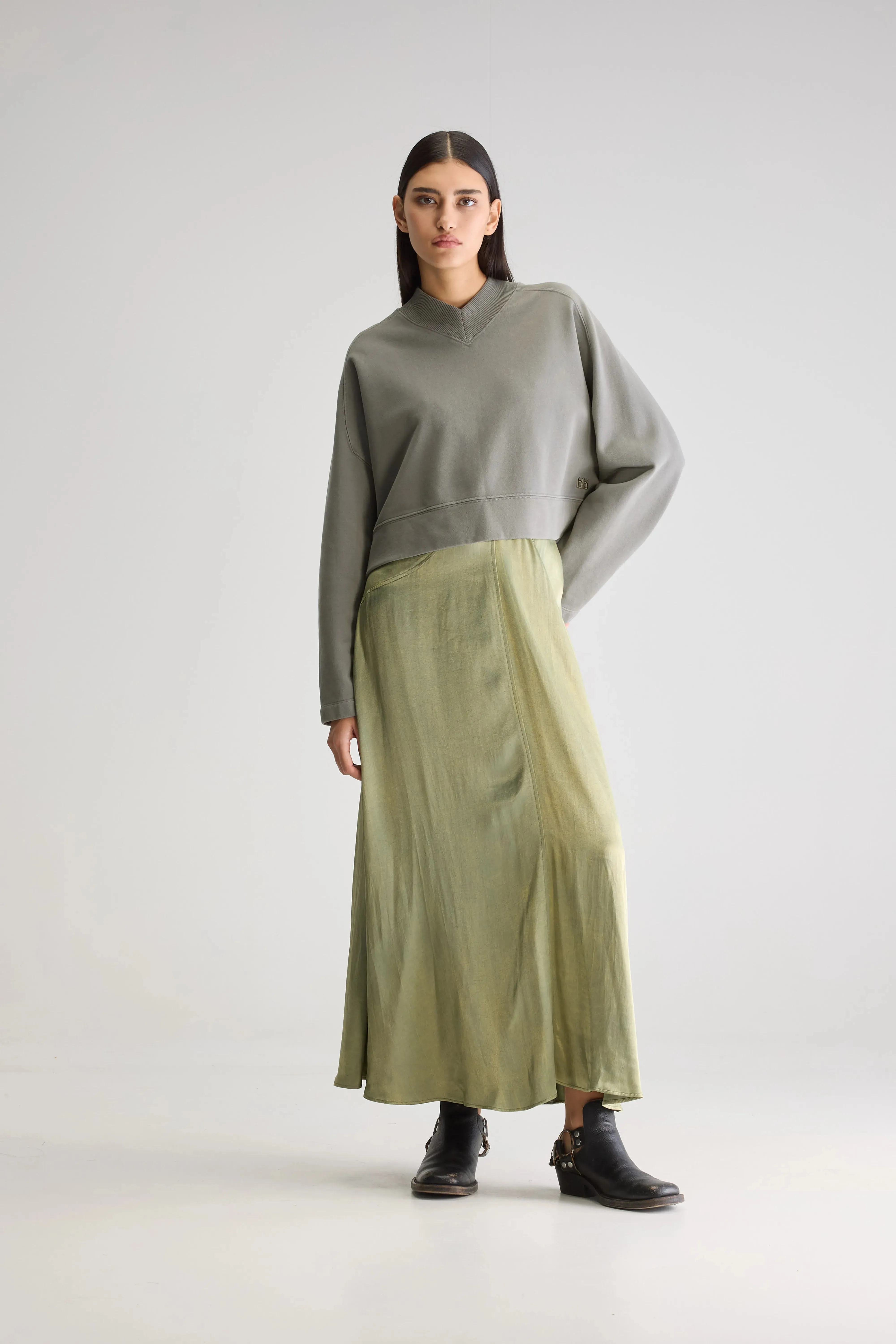 Practical pieces Sikiu cropped sweatshirt (251 / W / DUSTY OLIVE)