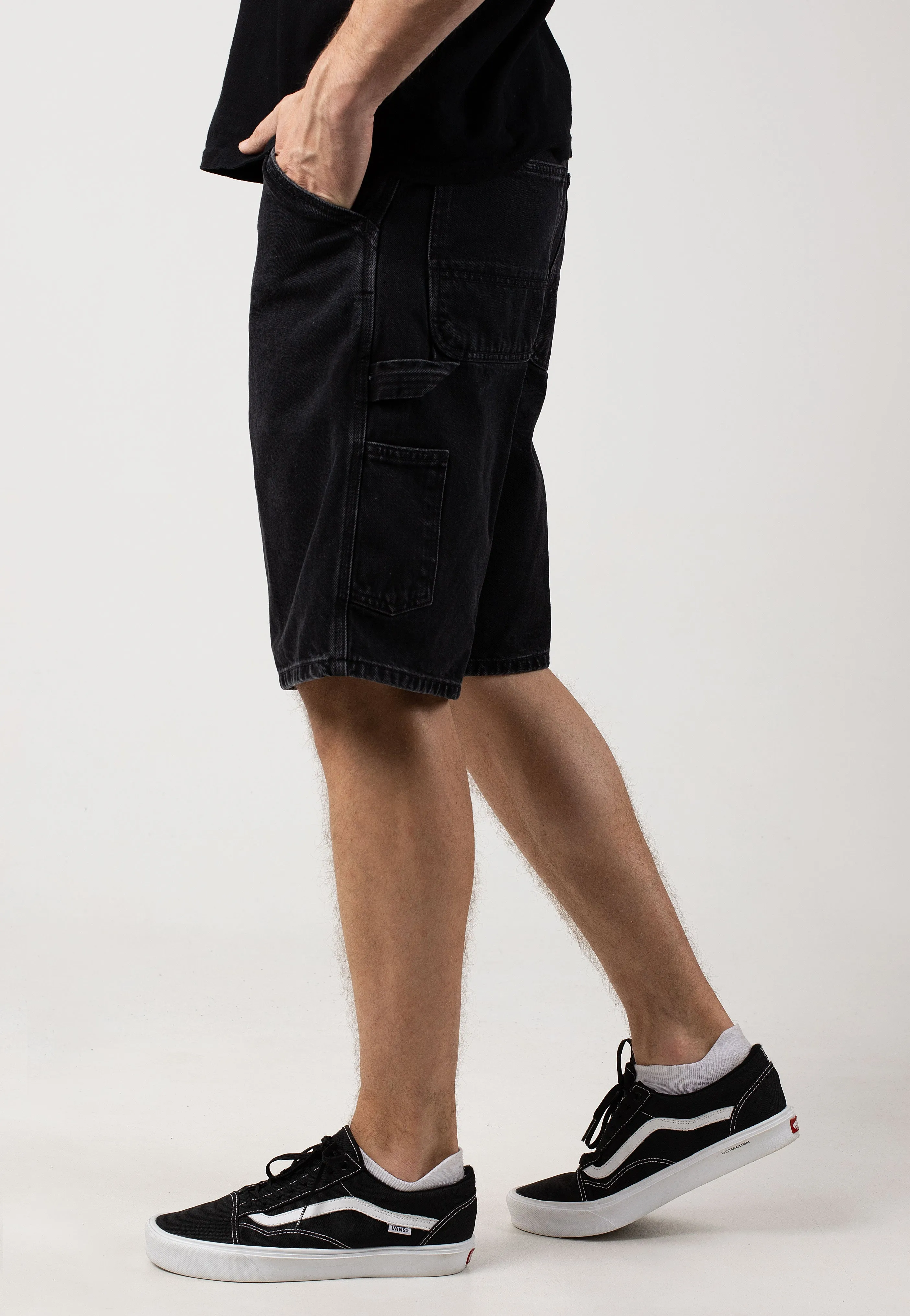 Relaxed Comfort Carhartt WIP - Single Knee Stone Washed Black - Shorts