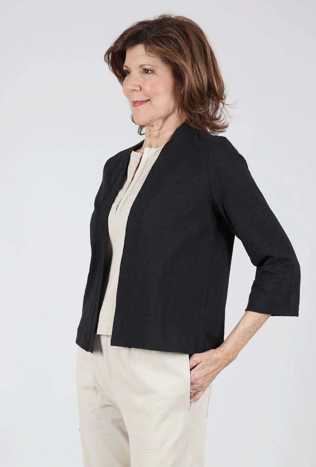 Relaxed Design Easy Open Cardie, Black