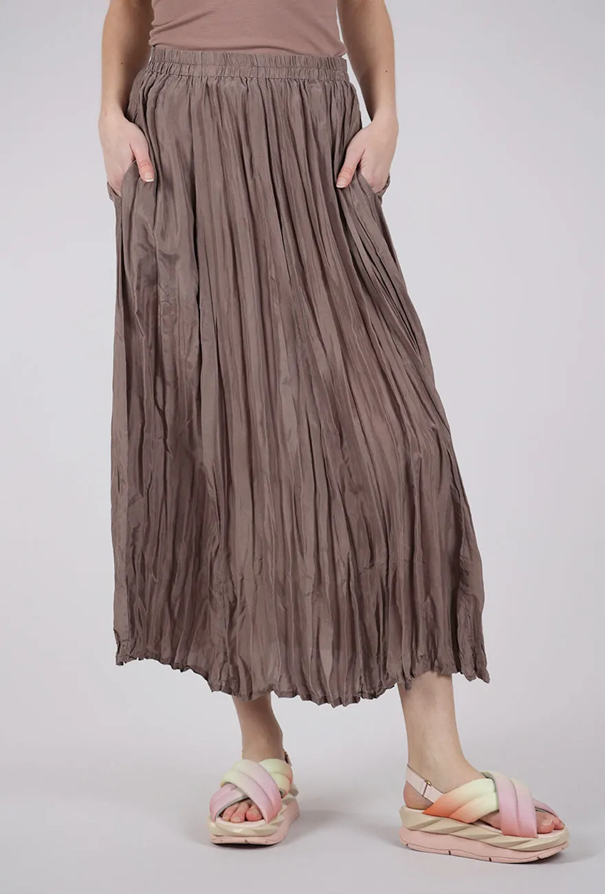 Sporty Edge Crinkle Silk Skirt, Mushroom