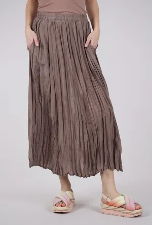Sporty Edge Crinkle Silk Skirt, Mushroom