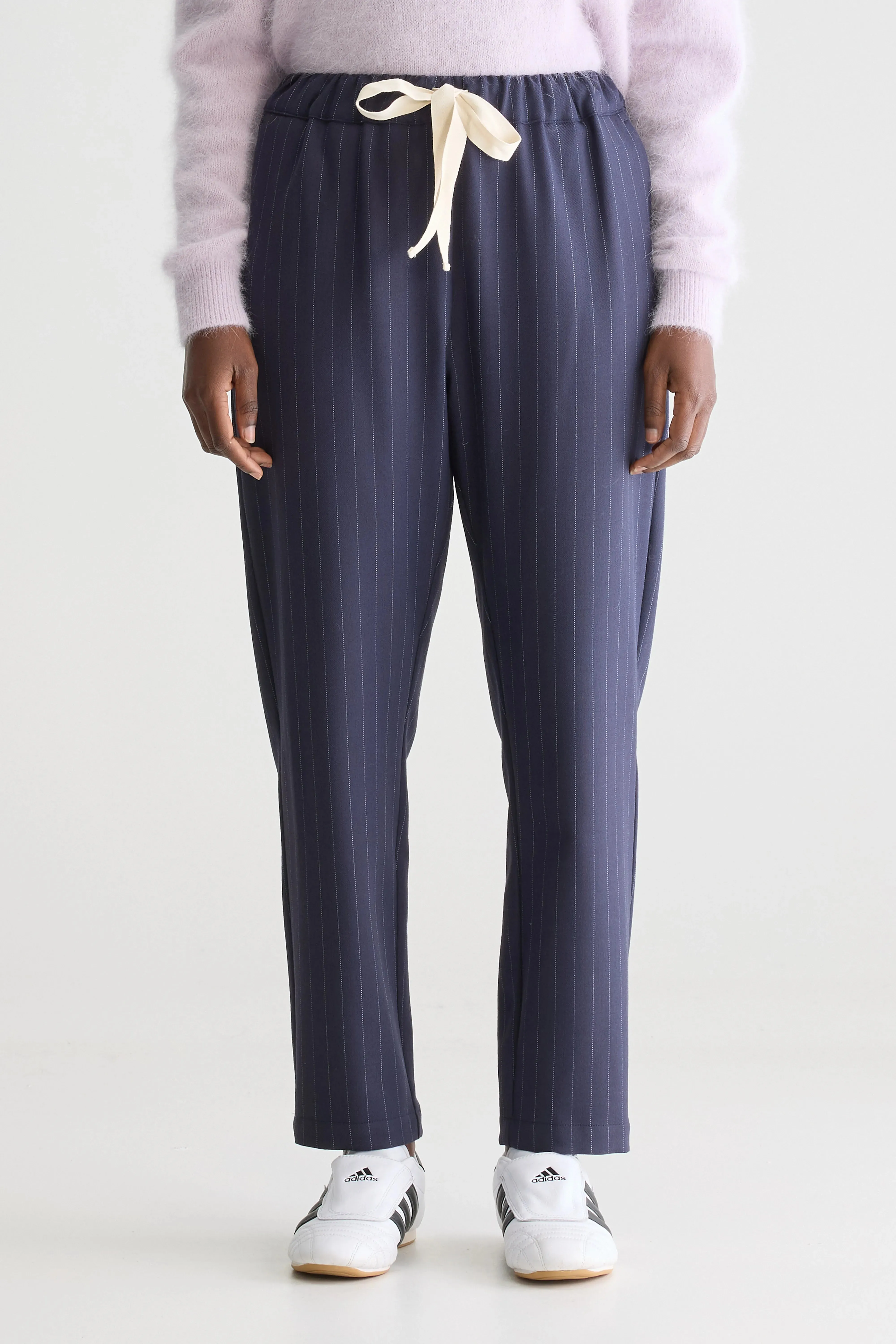 Relaxed wear Sacha tapered trousers (251 / W / STRIPE A)