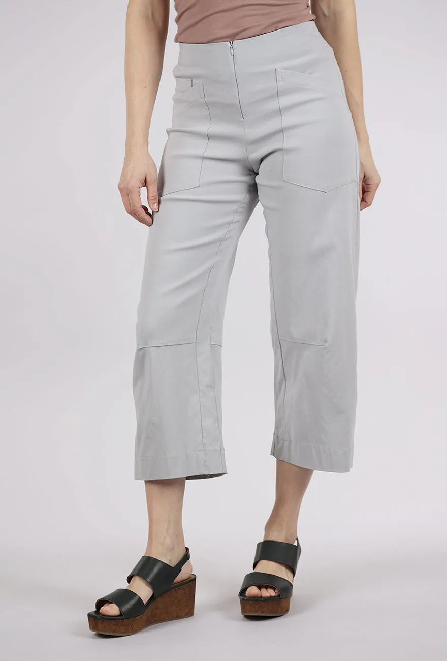 Rimini Pant, Mist Flattering Fit