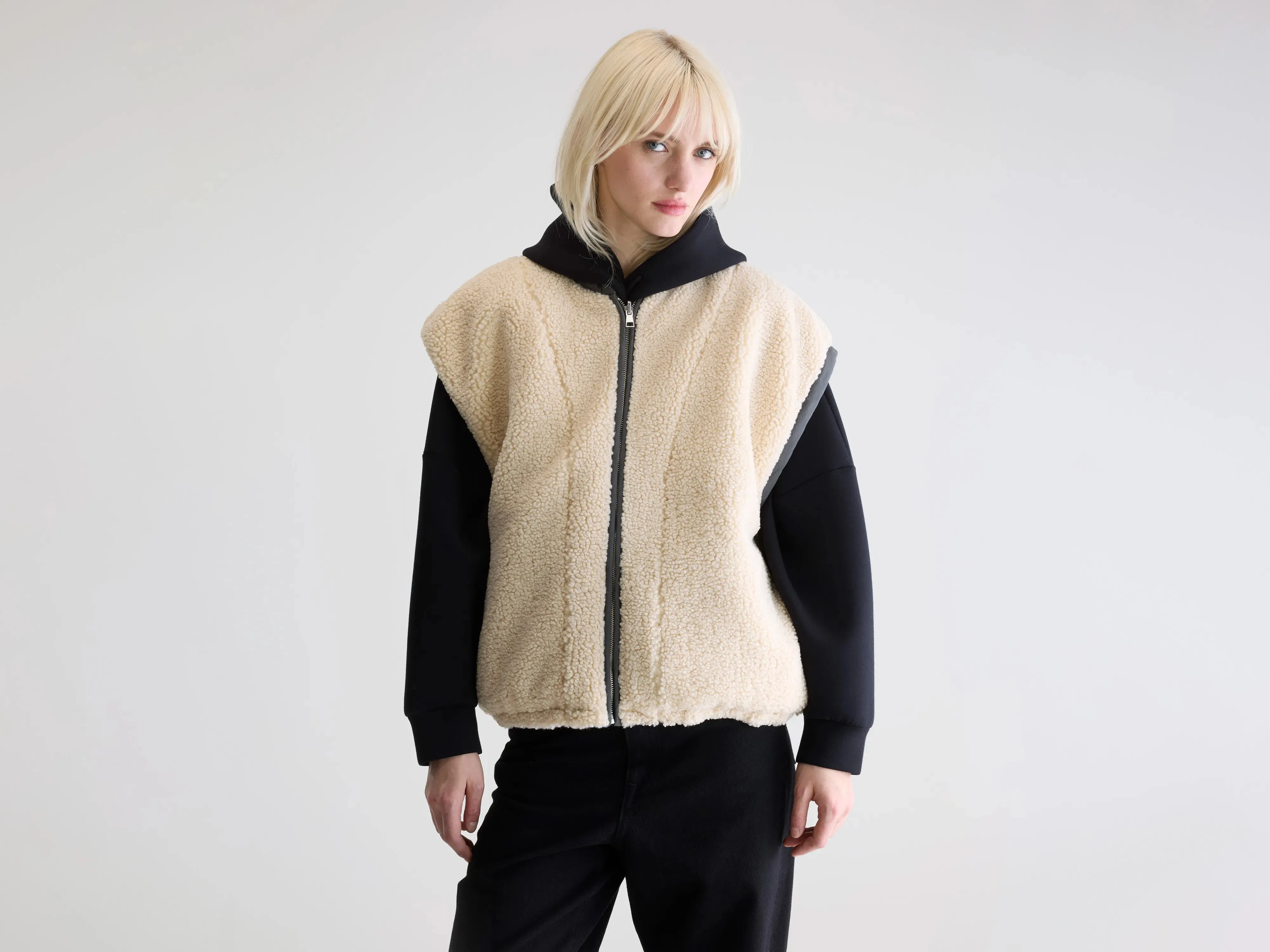 Chill Weather Casual Staple Jano sleeveless jacket (252 / W / CREAM)