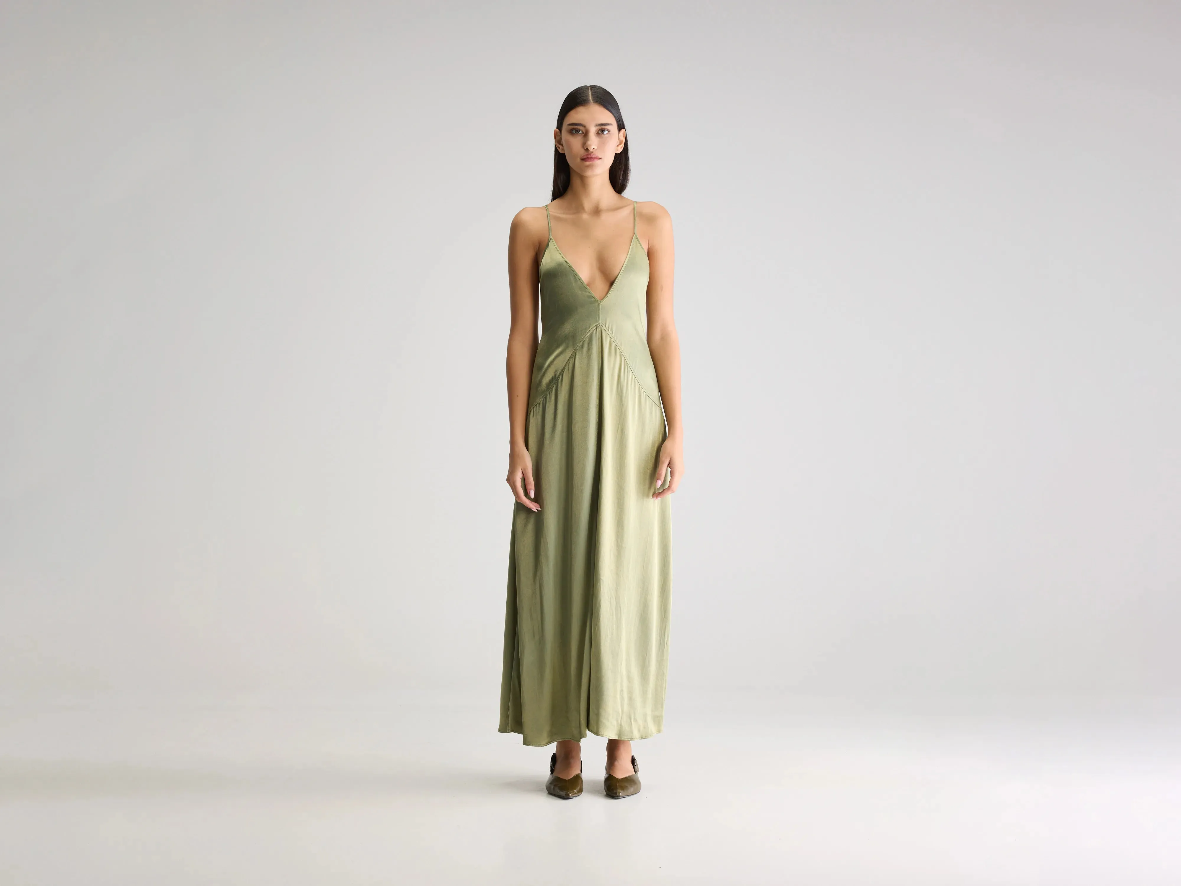 garden wedding Shade long dress (251 / W / JEEP)