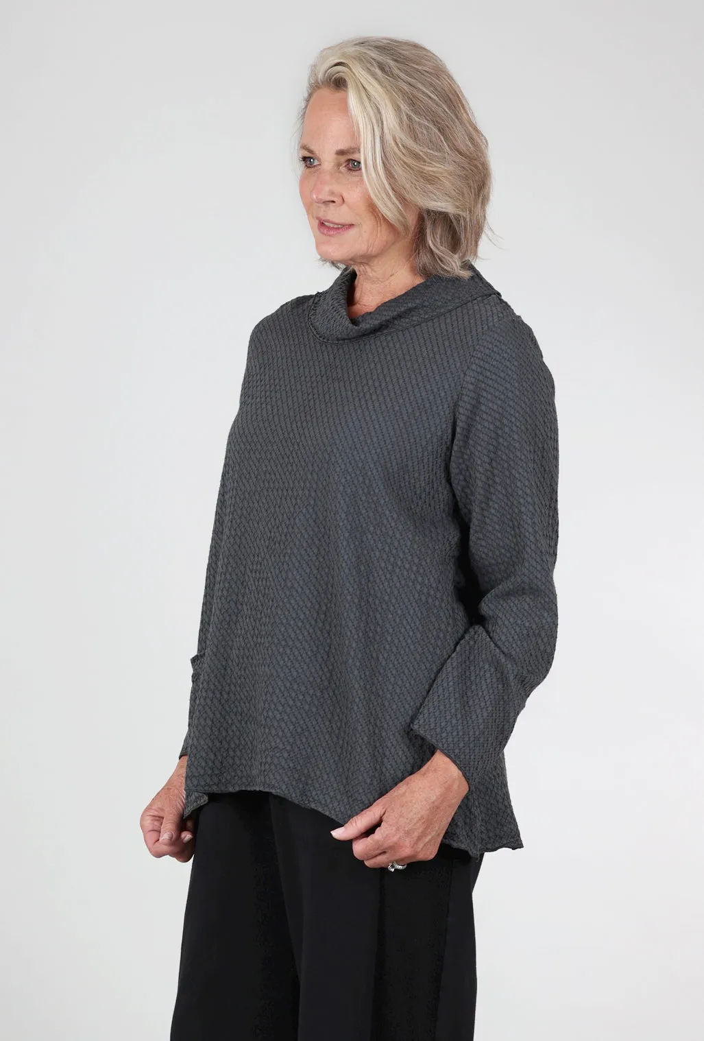 Simple Comfort Honeycomb Pocket Top, Iron