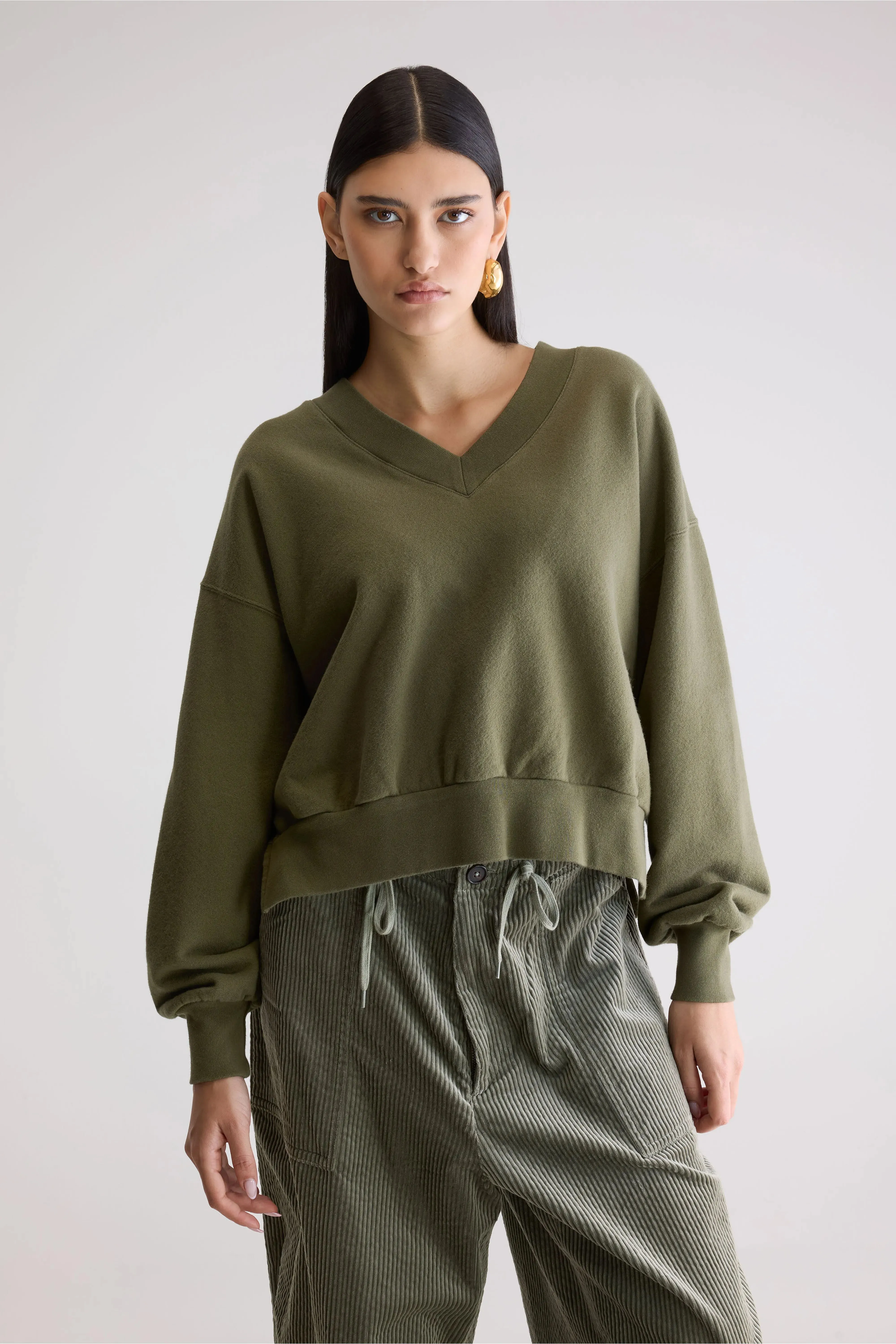 Simple Designs Varola v-neck sweatshirt (252 / W / OLIVE)