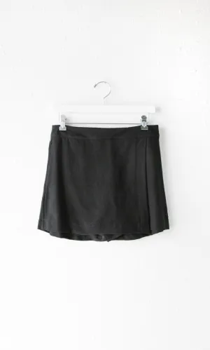 Relaxed wear Core Ease Maylor Skirt