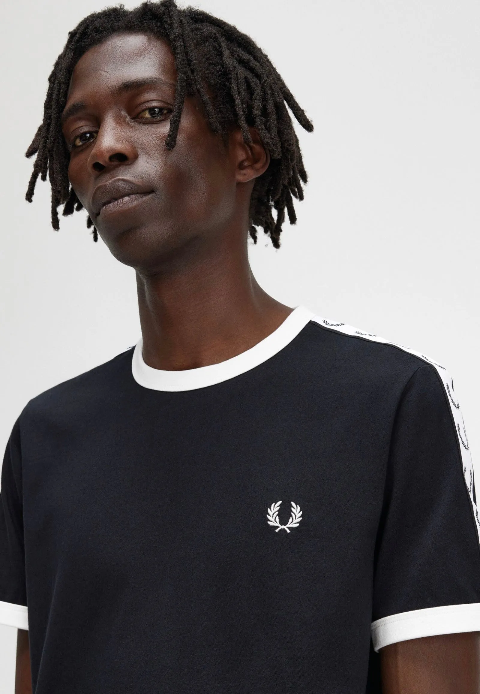 Sleek Appearance Fred Perry - Taped Ringer Black - T-Shirt