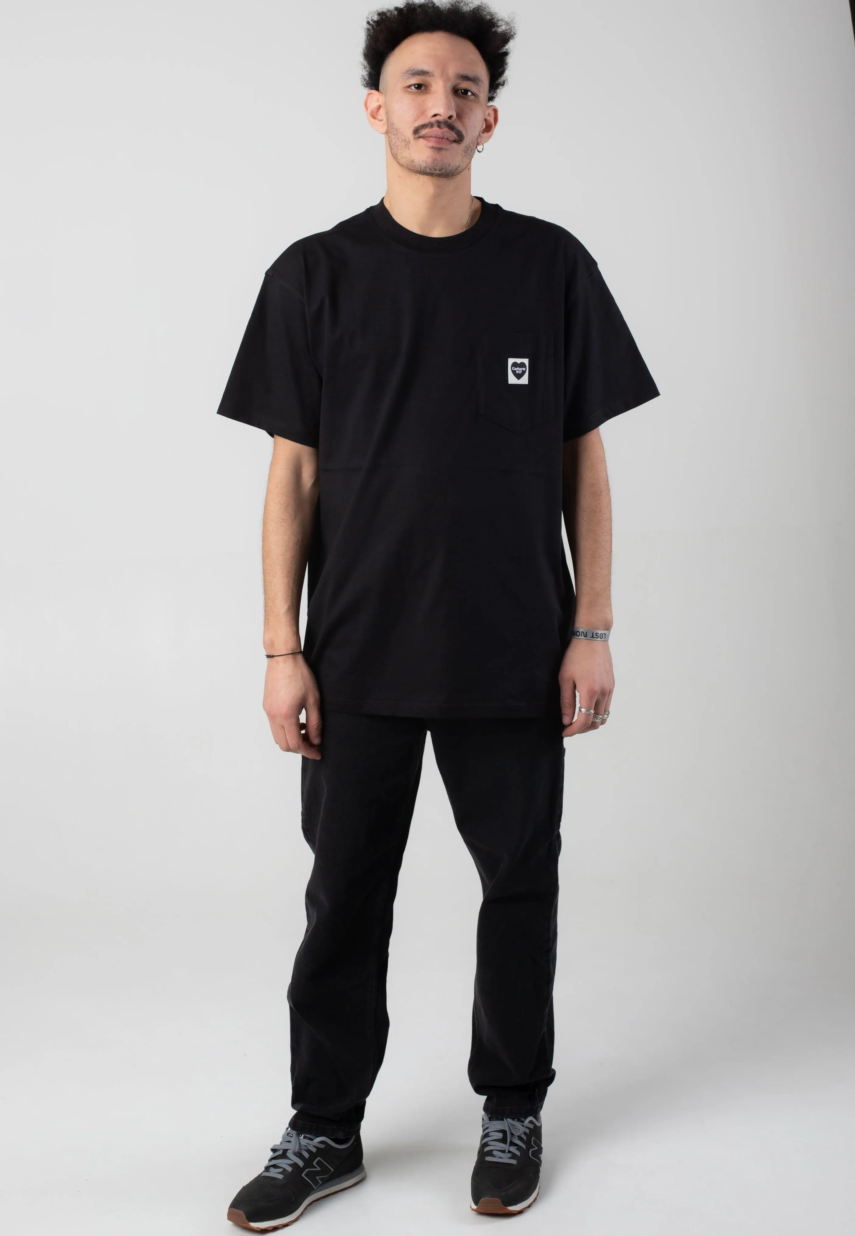 Sleek Design Carhartt WIP - Pocket Heart Black/Black - T-Shirt