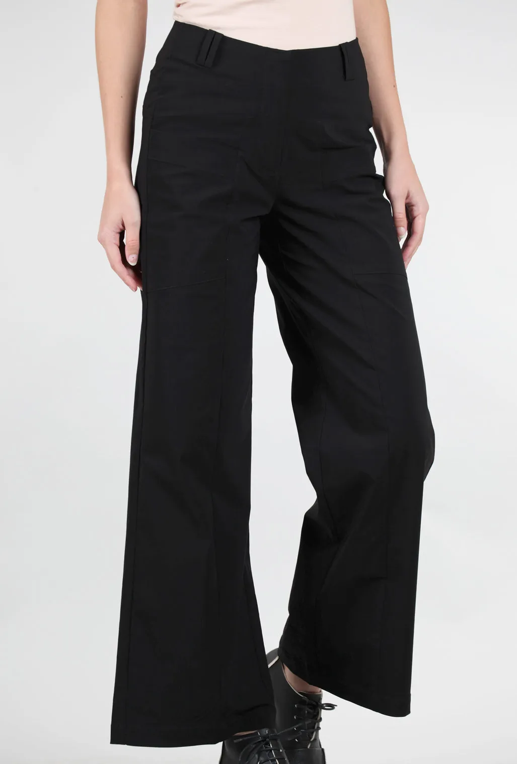 Sleek Style City Pant, Black