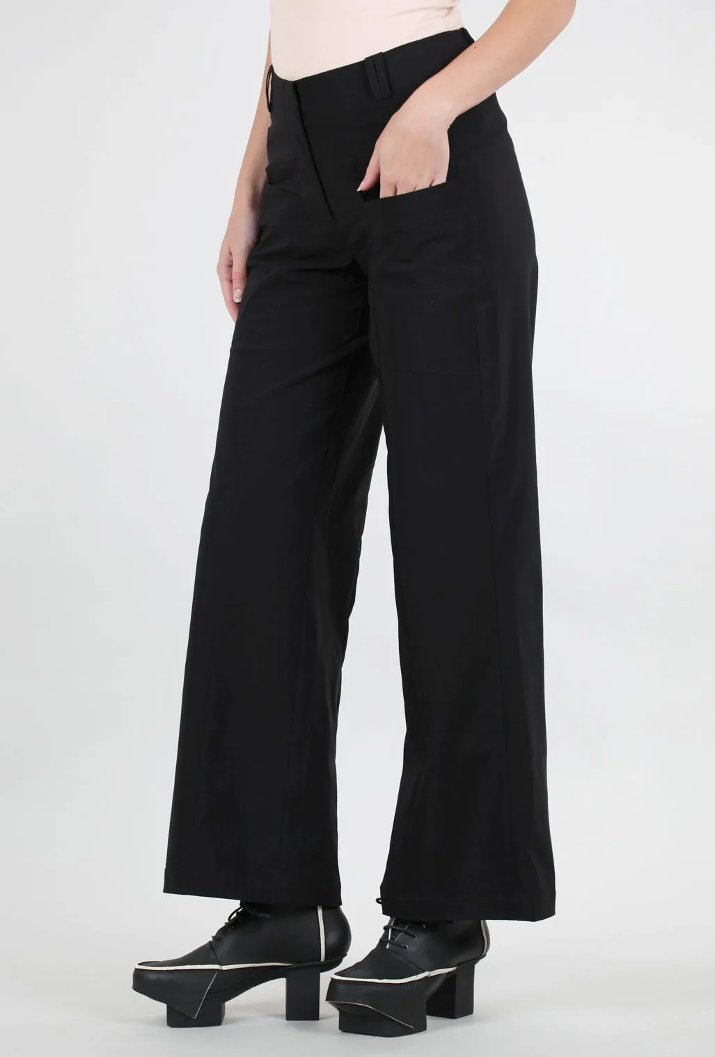 Sleek Style City Pant, Black