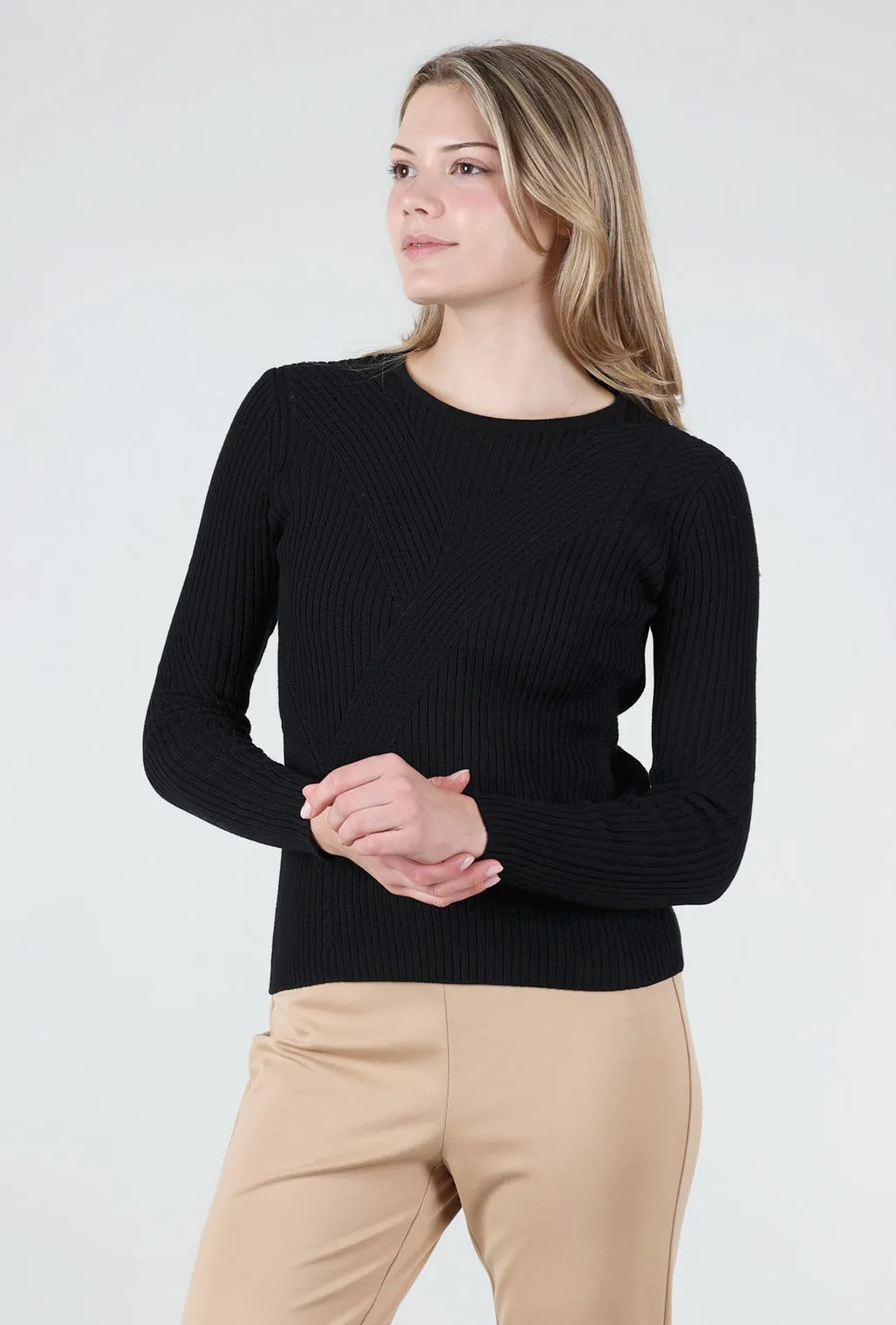 Sleeveless Multi-Stitch Shaker Sweater, Black