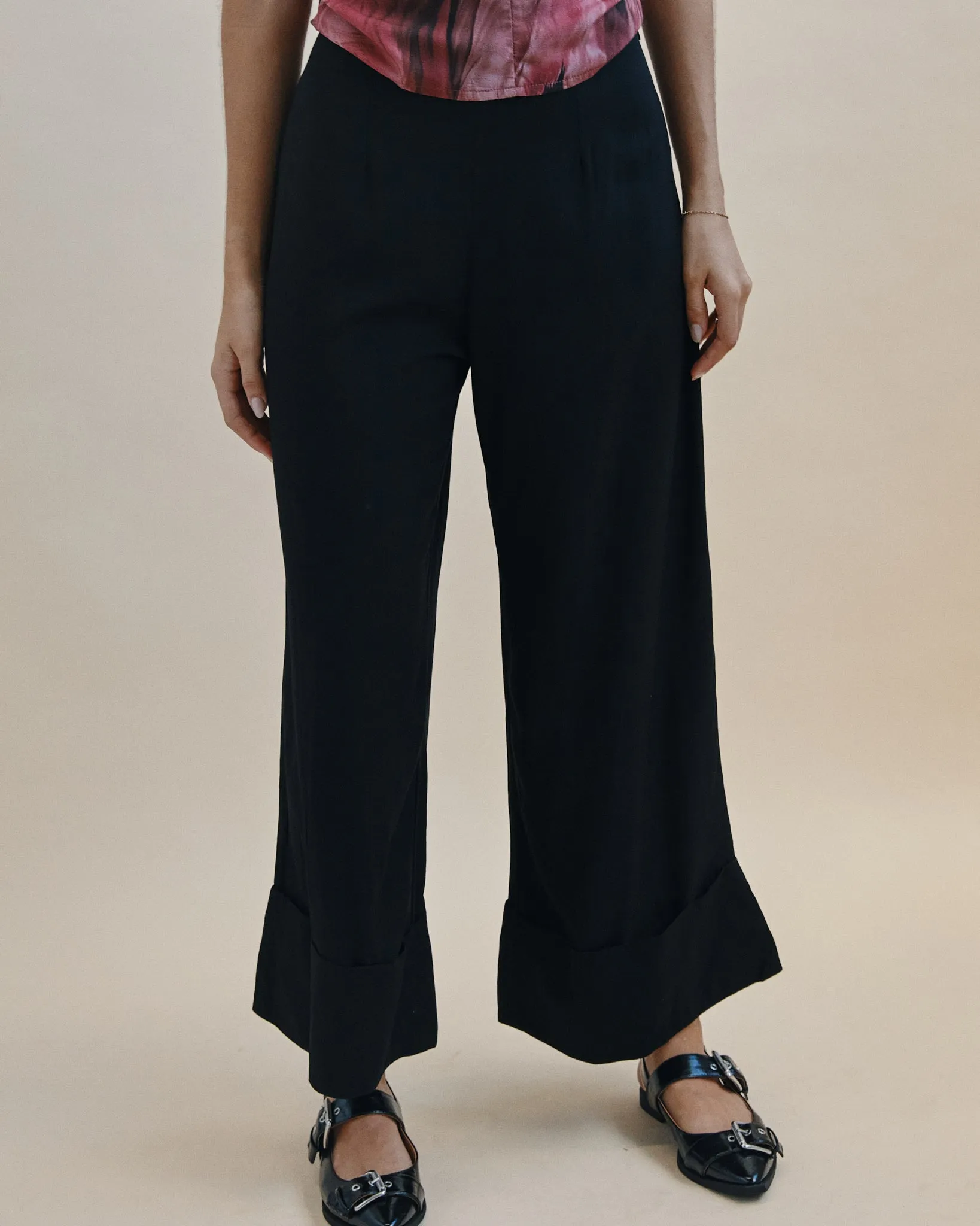 slim cut Line Pant