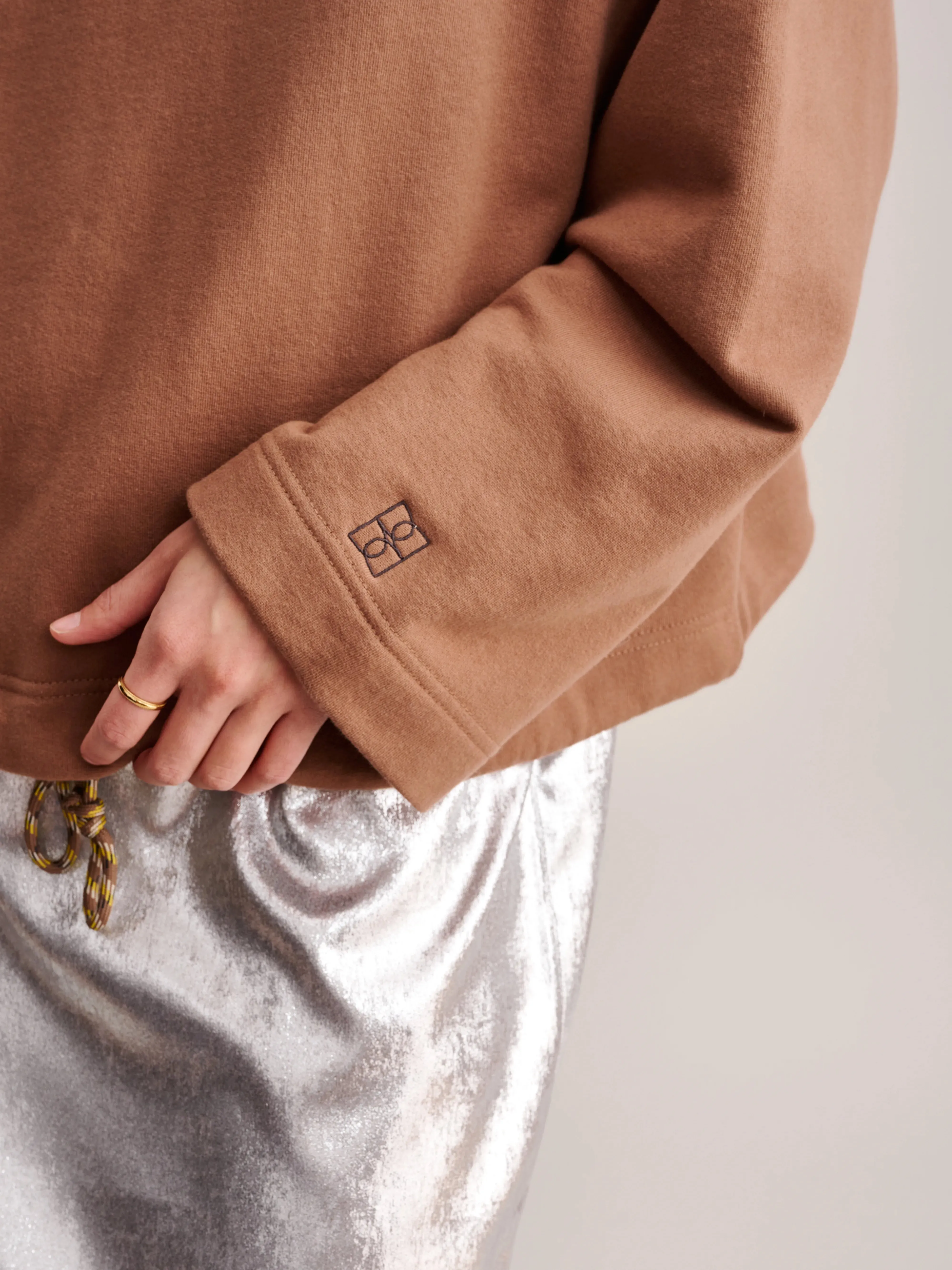Slim Hoodie Cate Sweatshirt (232 / W / PRALINE)