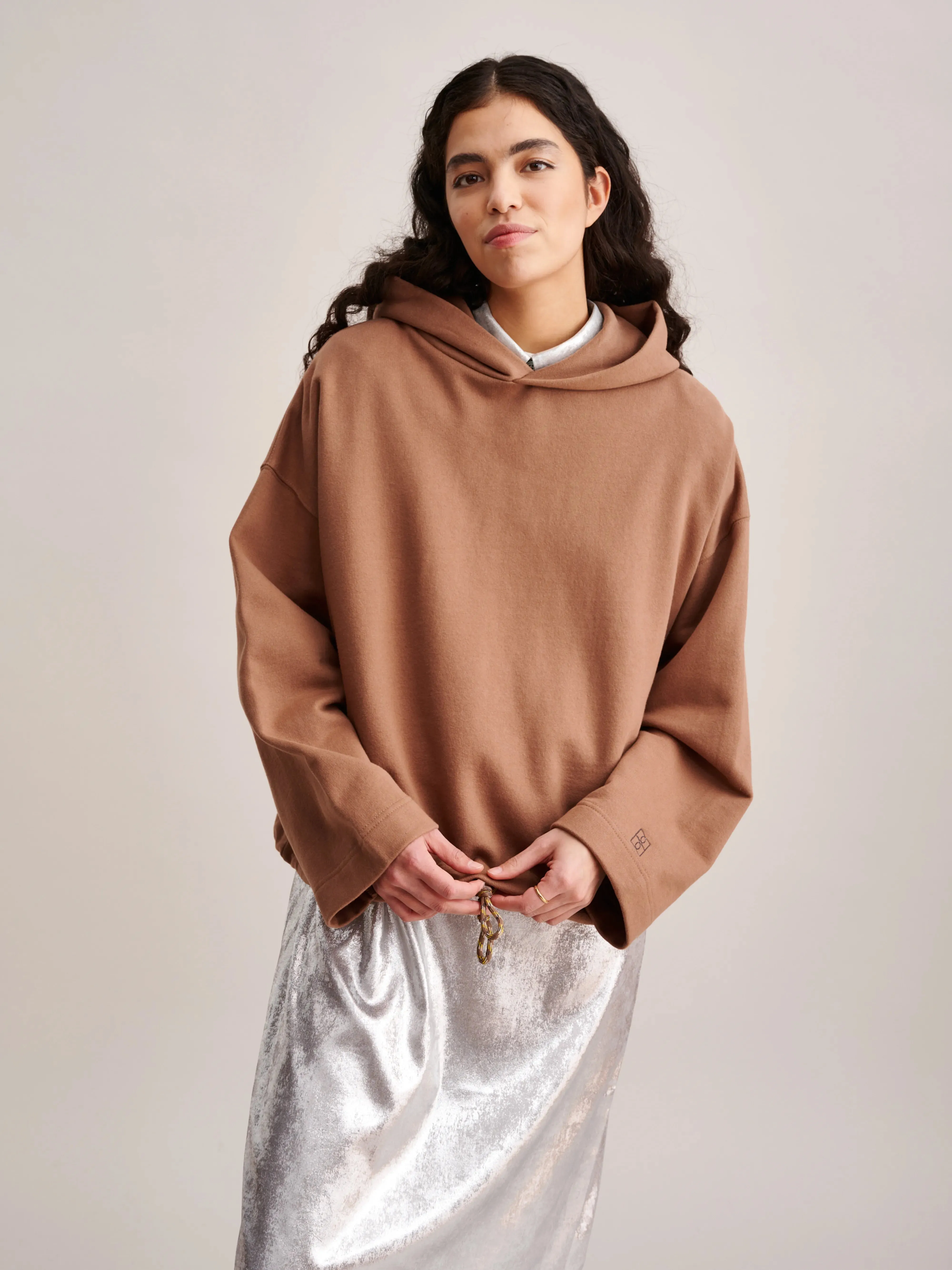 Slim Hoodie Cate Sweatshirt (232 / W / PRALINE)