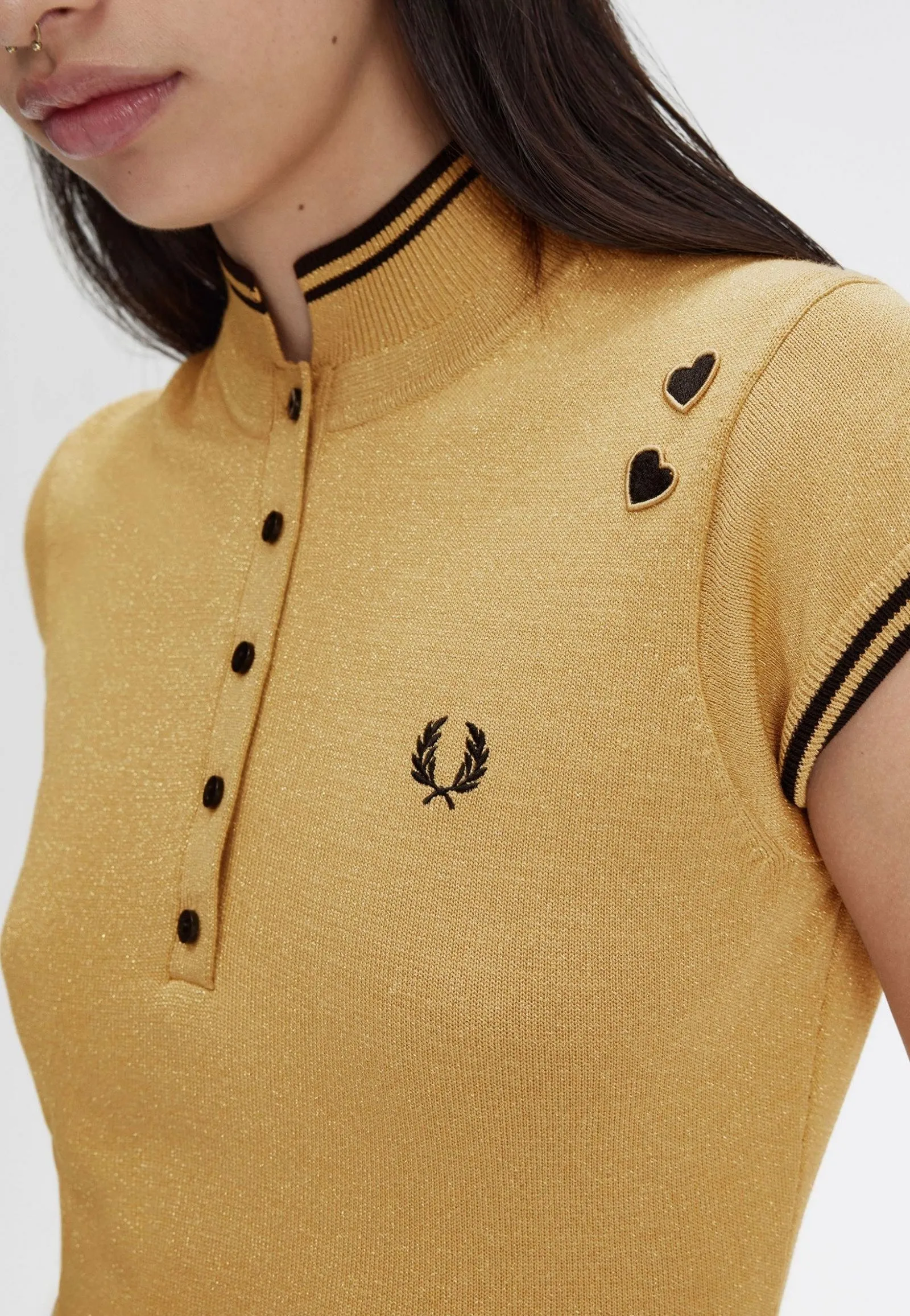 Soft Items Fred Perry x Amy Winehouse - Metallic Knitted 1964 Gold - Dress