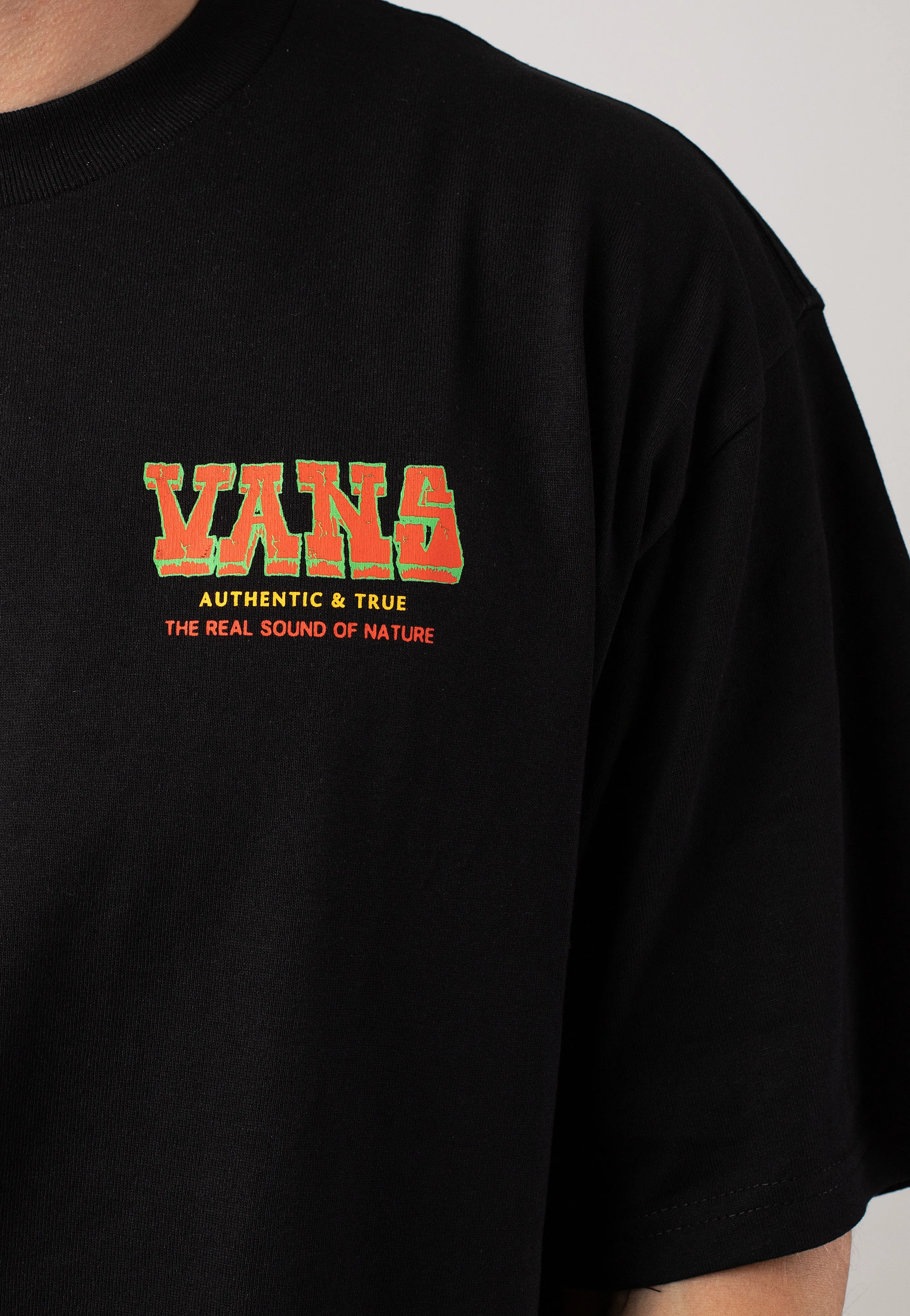 Soft Luxe Vans - Authentic And True Loose Black - T-Shirt