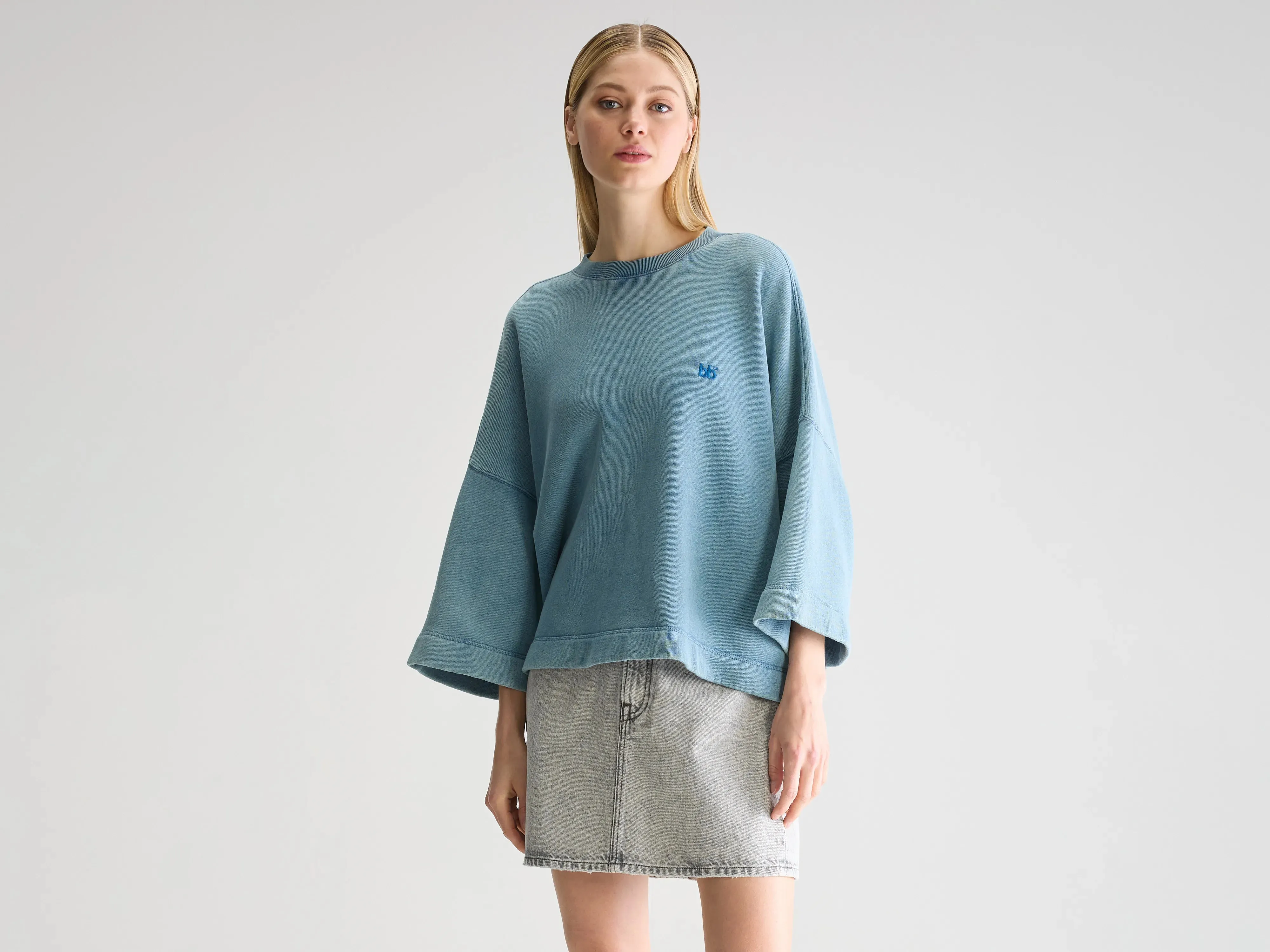 Urban Active Drawstring Hood Farlol short-sleeve sweatshirt (251 / W / BLUE EYES)