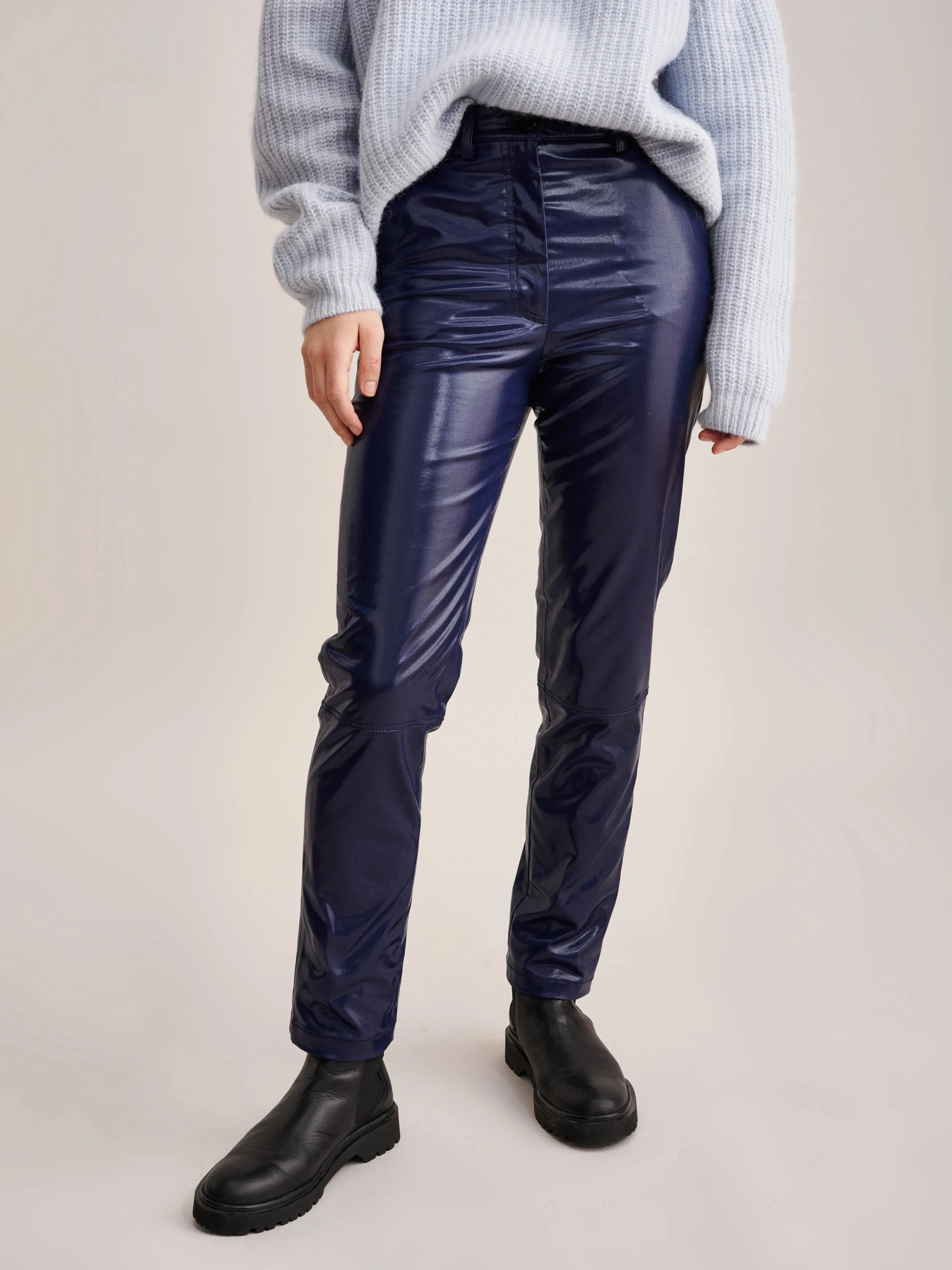 Soft Waist Voodoo Trousers (232 / W / WORKER)