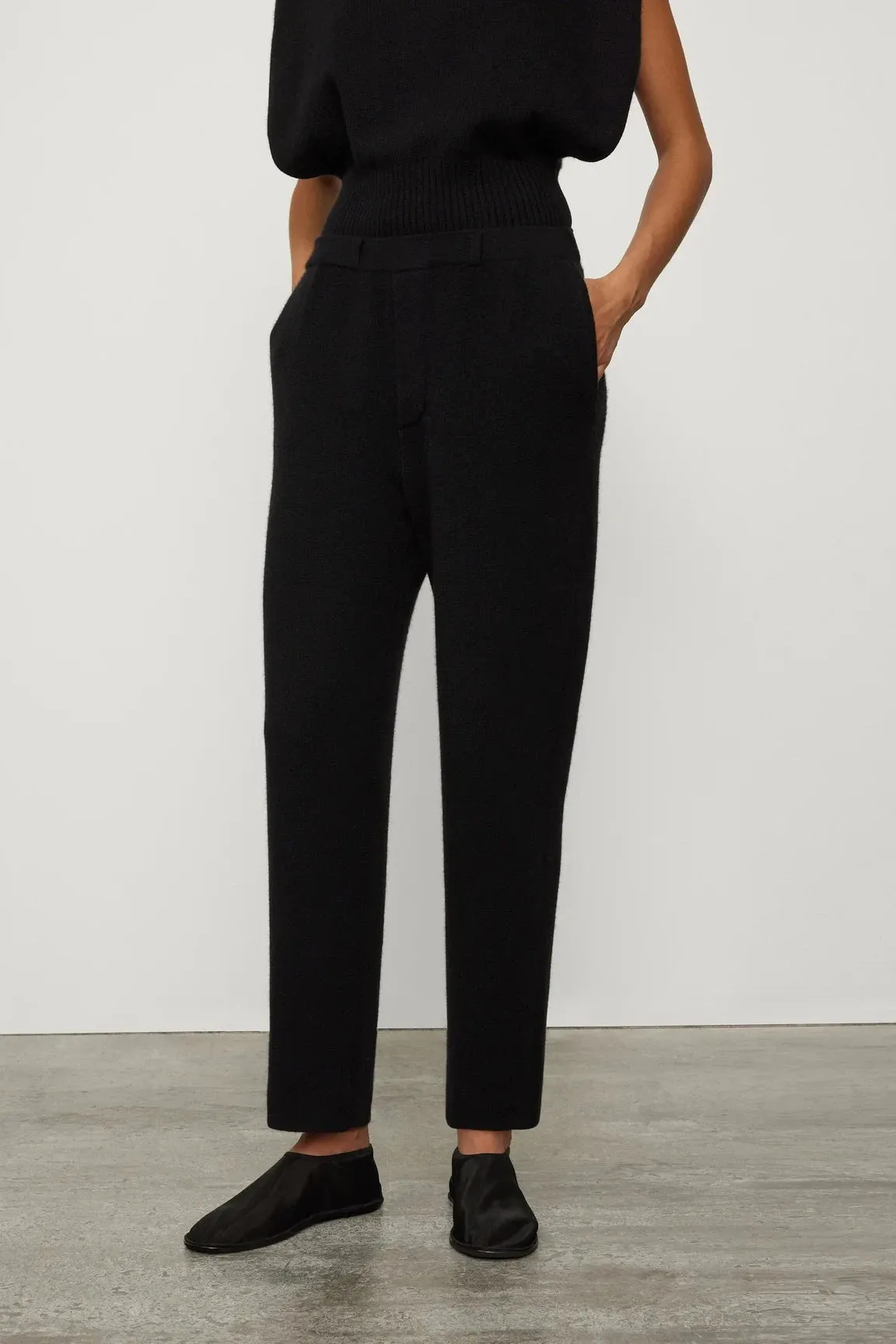 Sonya Black Trouser Premium Party Look Classic Casual