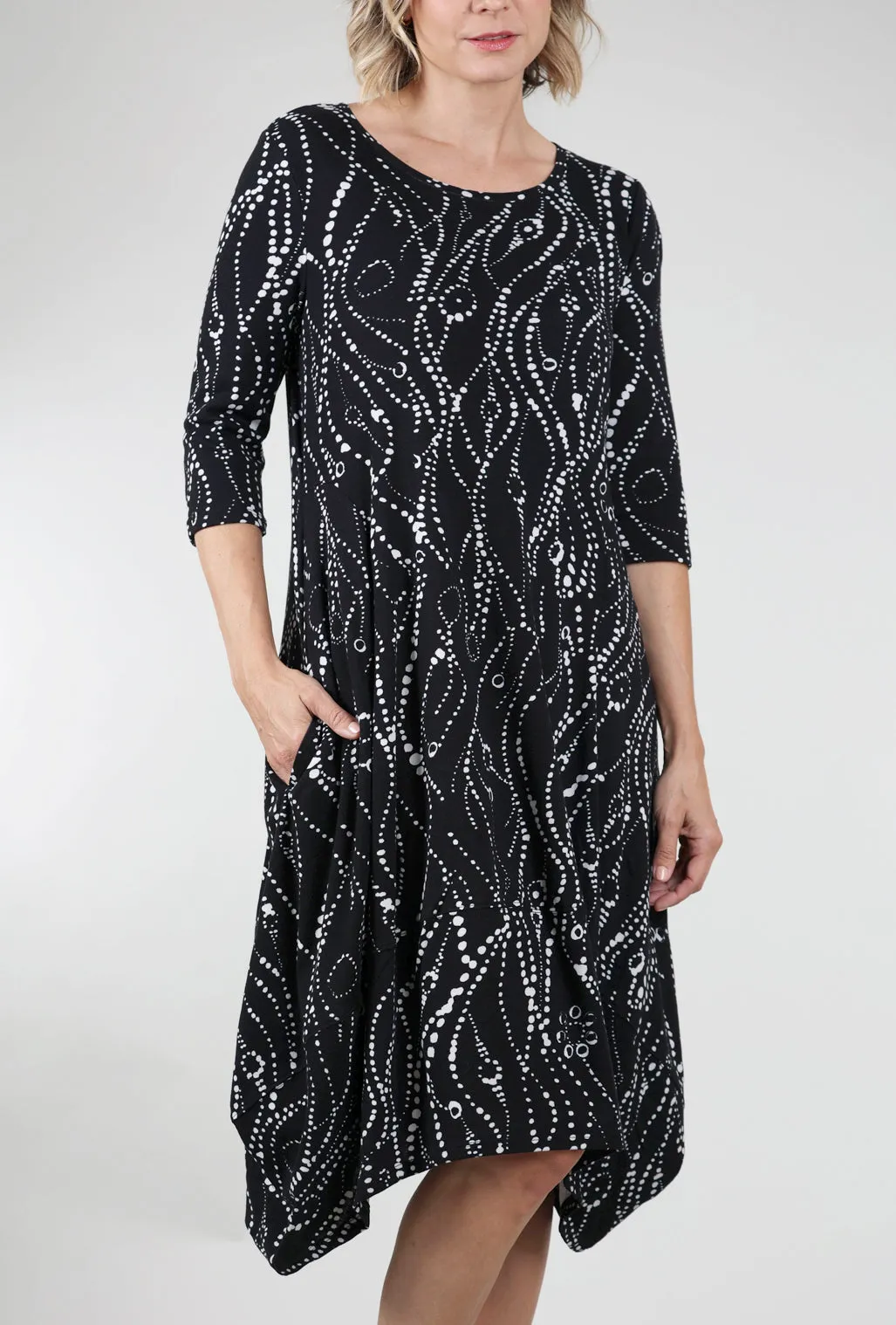 Square Neck Cozy Rib Wavy Dots Artist Dress, Black