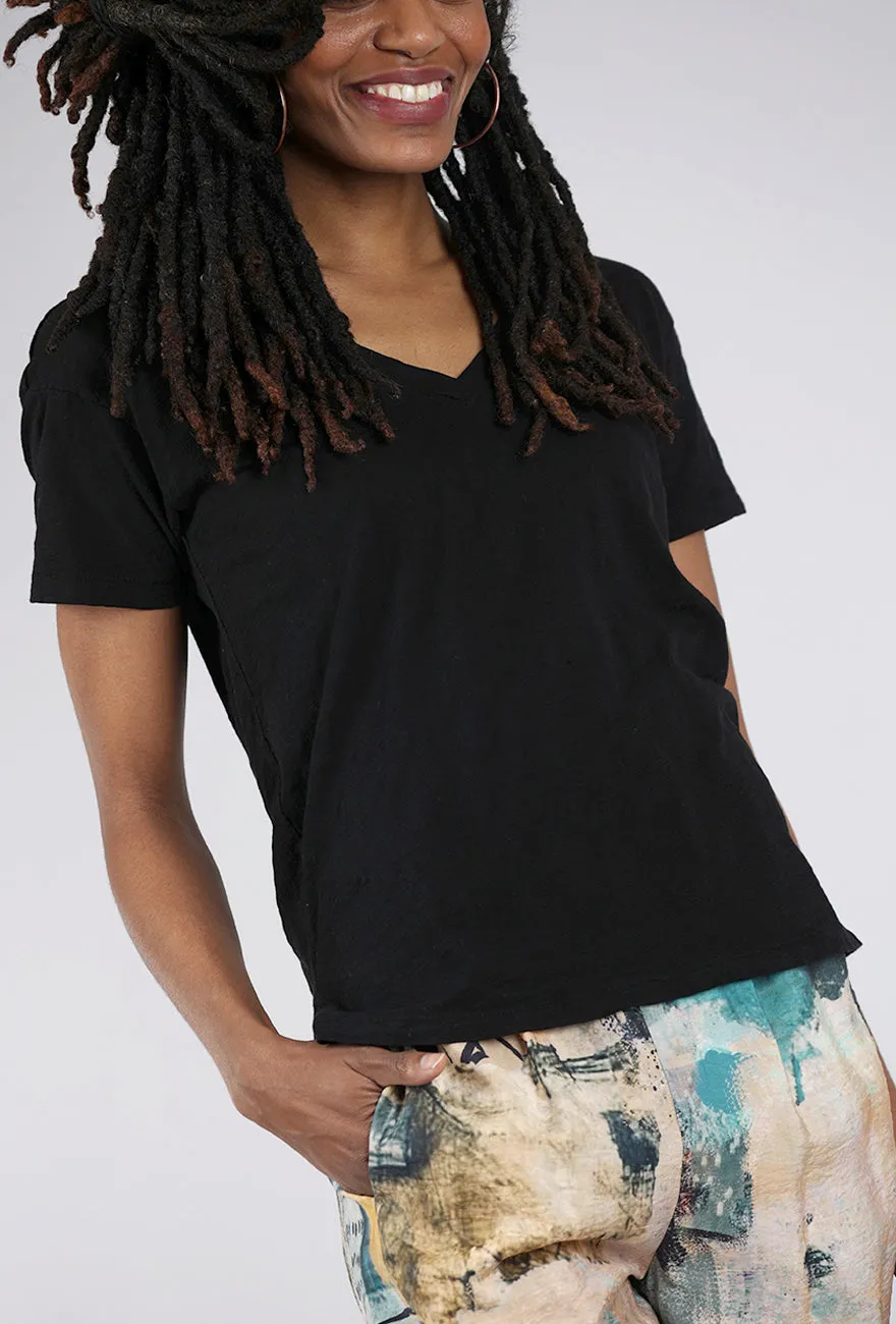 S/S V-Neck Boxy Tee, Black New Arrivals