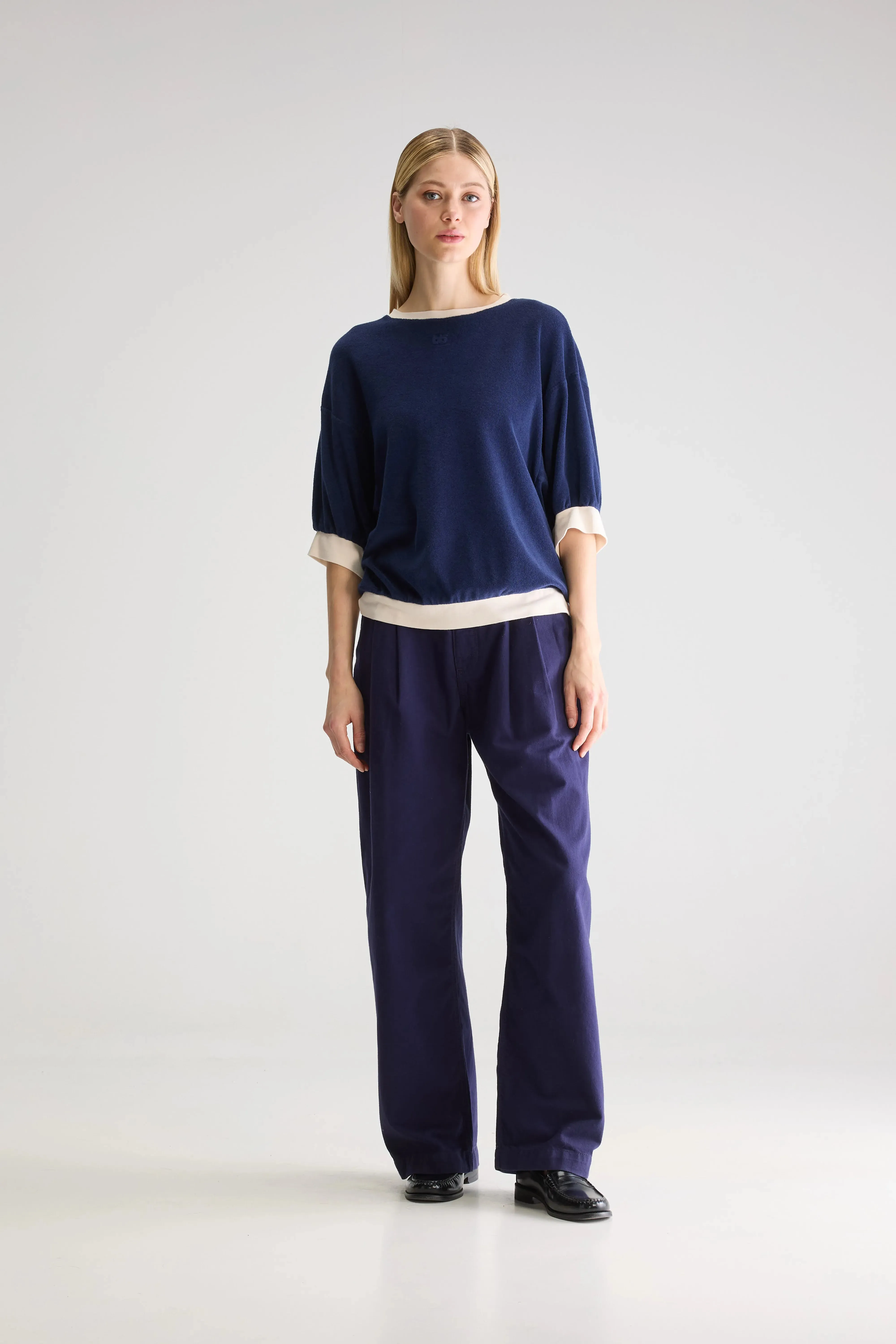 Structured looks Frisby relaxed sweatshirt (251 / W / INK)