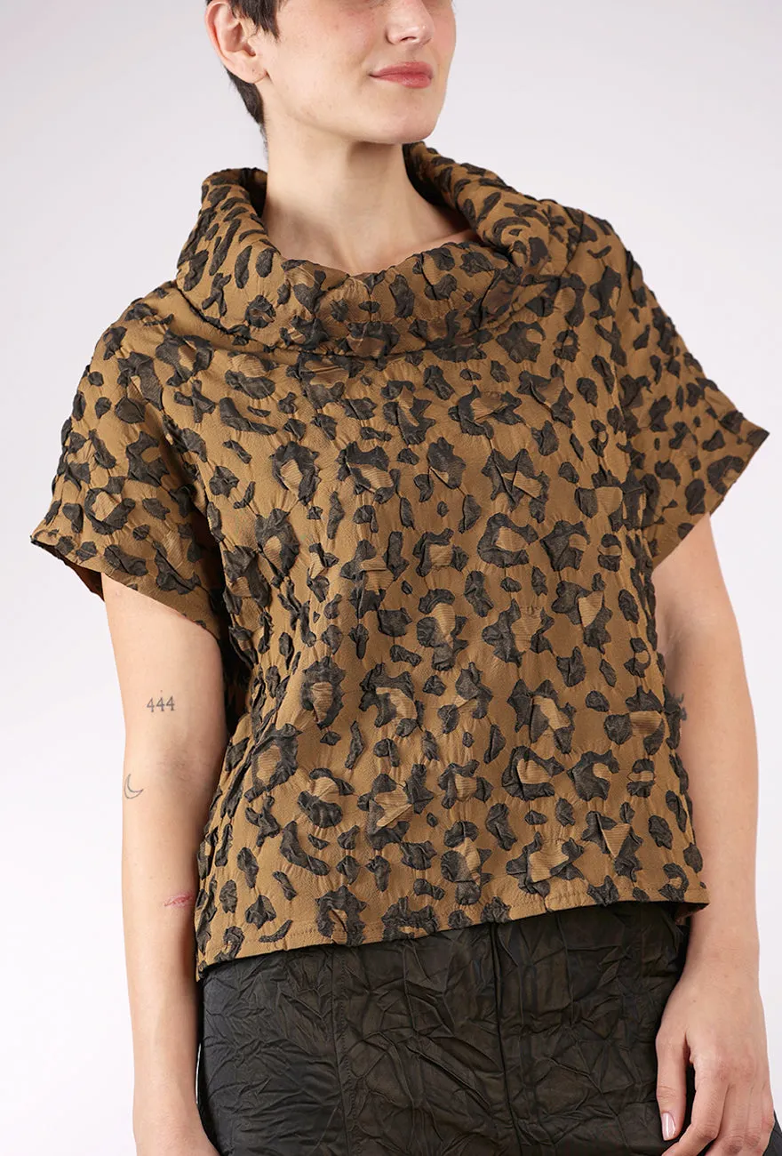 Suki Top, Leo Modern Look