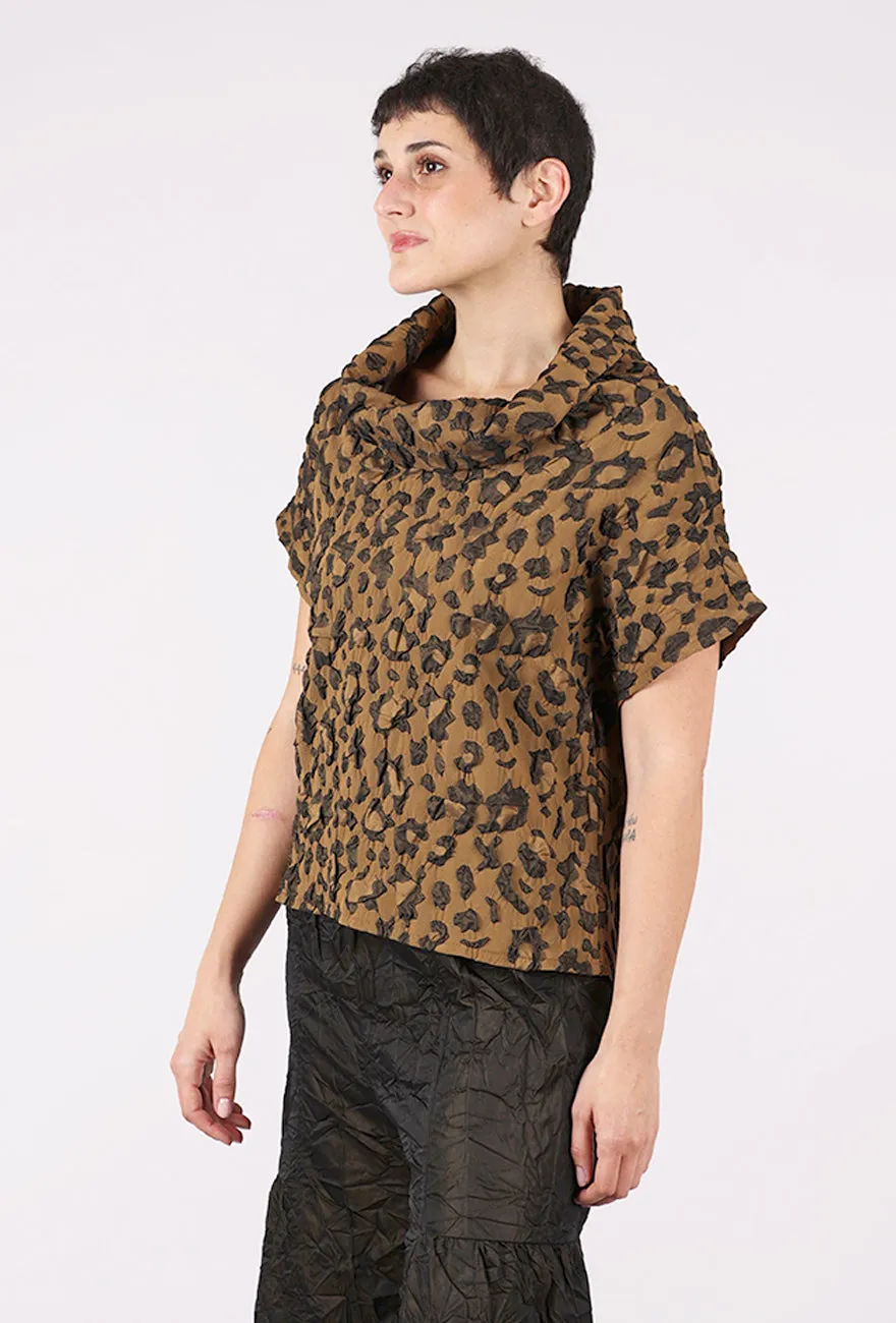 Suki Top, Leo Modern Look