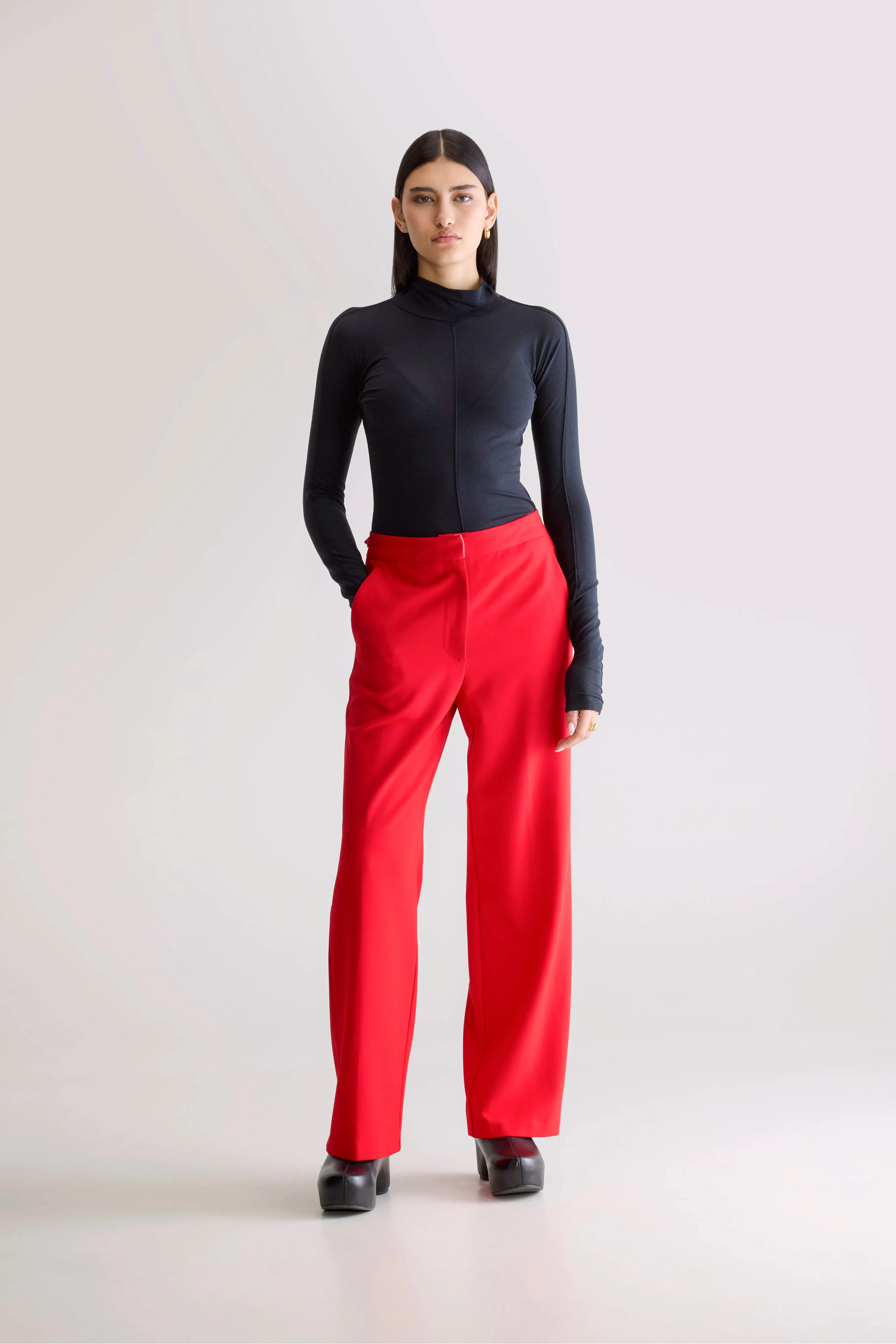 Sunrise straight trousers (252 / W / SANGUINE) High Waistband