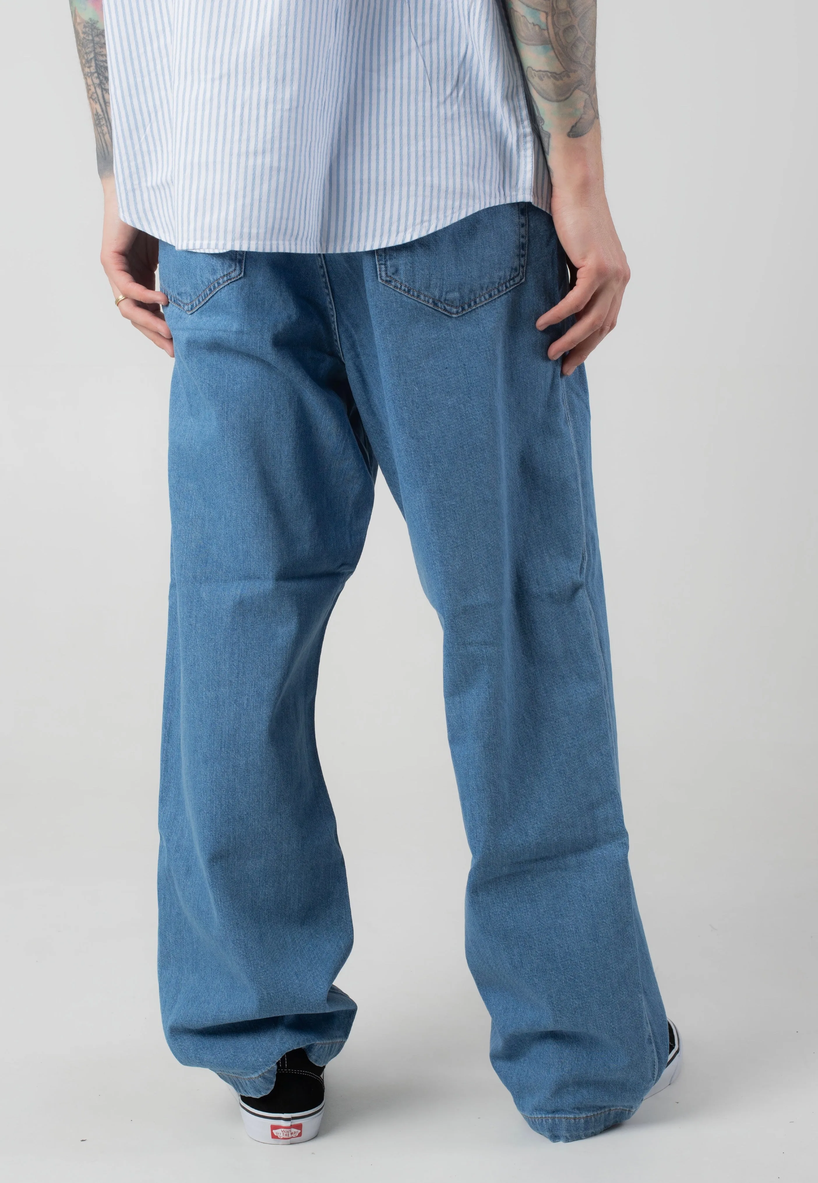Tailored Fit Carhartt WIP - Lucas Bleached Blue - Pants