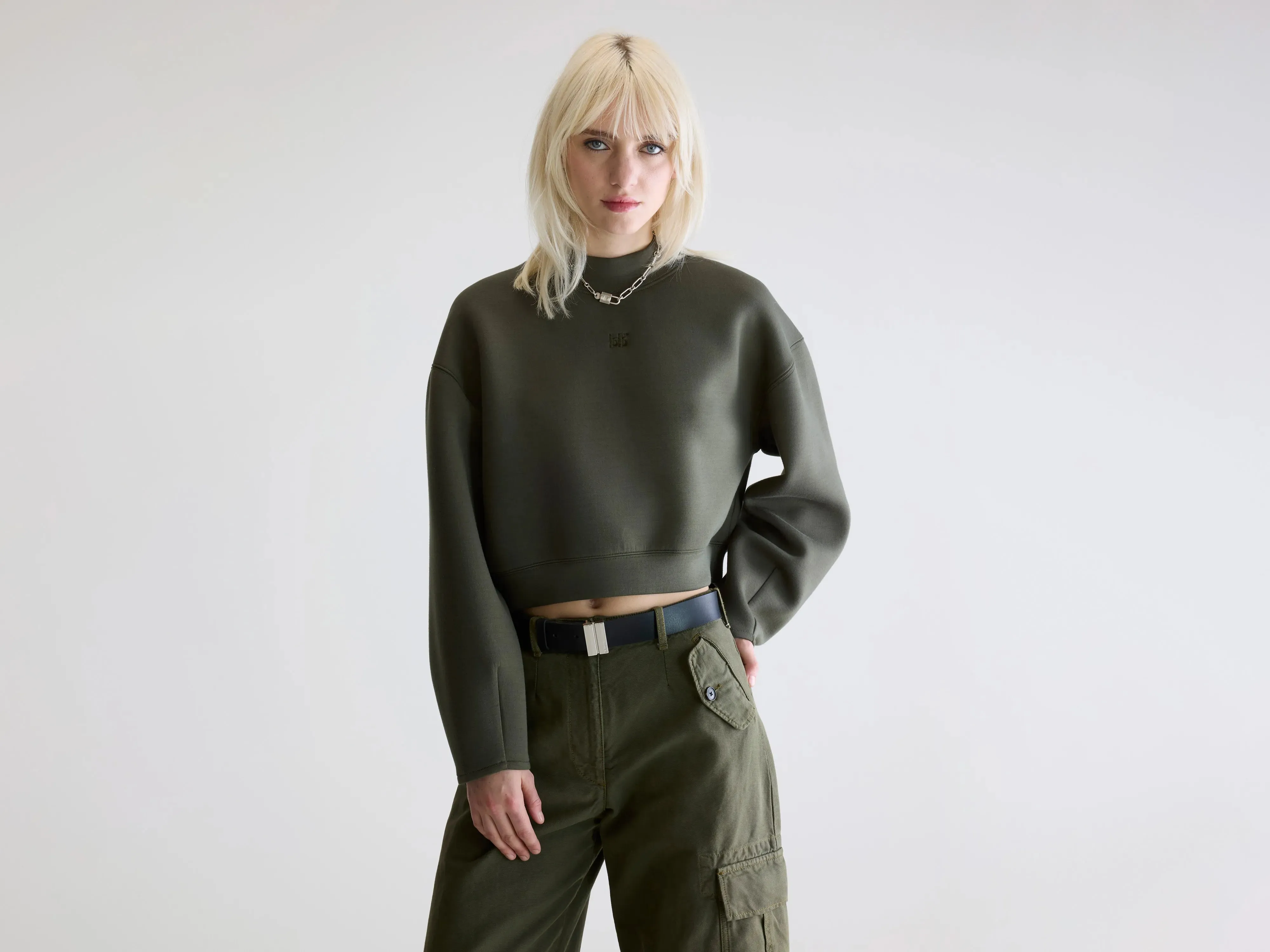 product party ready excitement Tashi cropped sweatshirt (252 / W / FOREST)