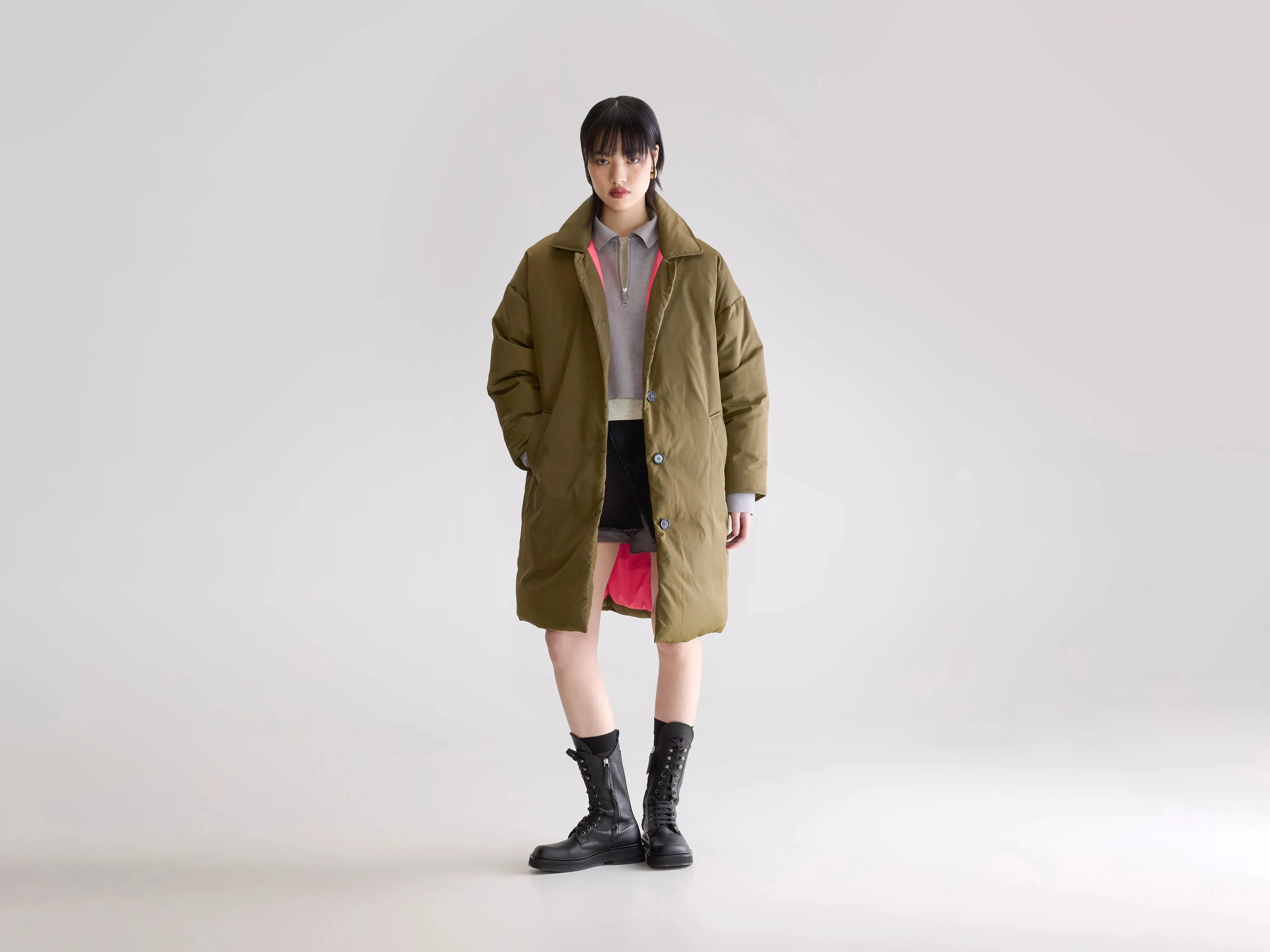 Hatha padded coat (252 / W / MILITARY) Short Length
