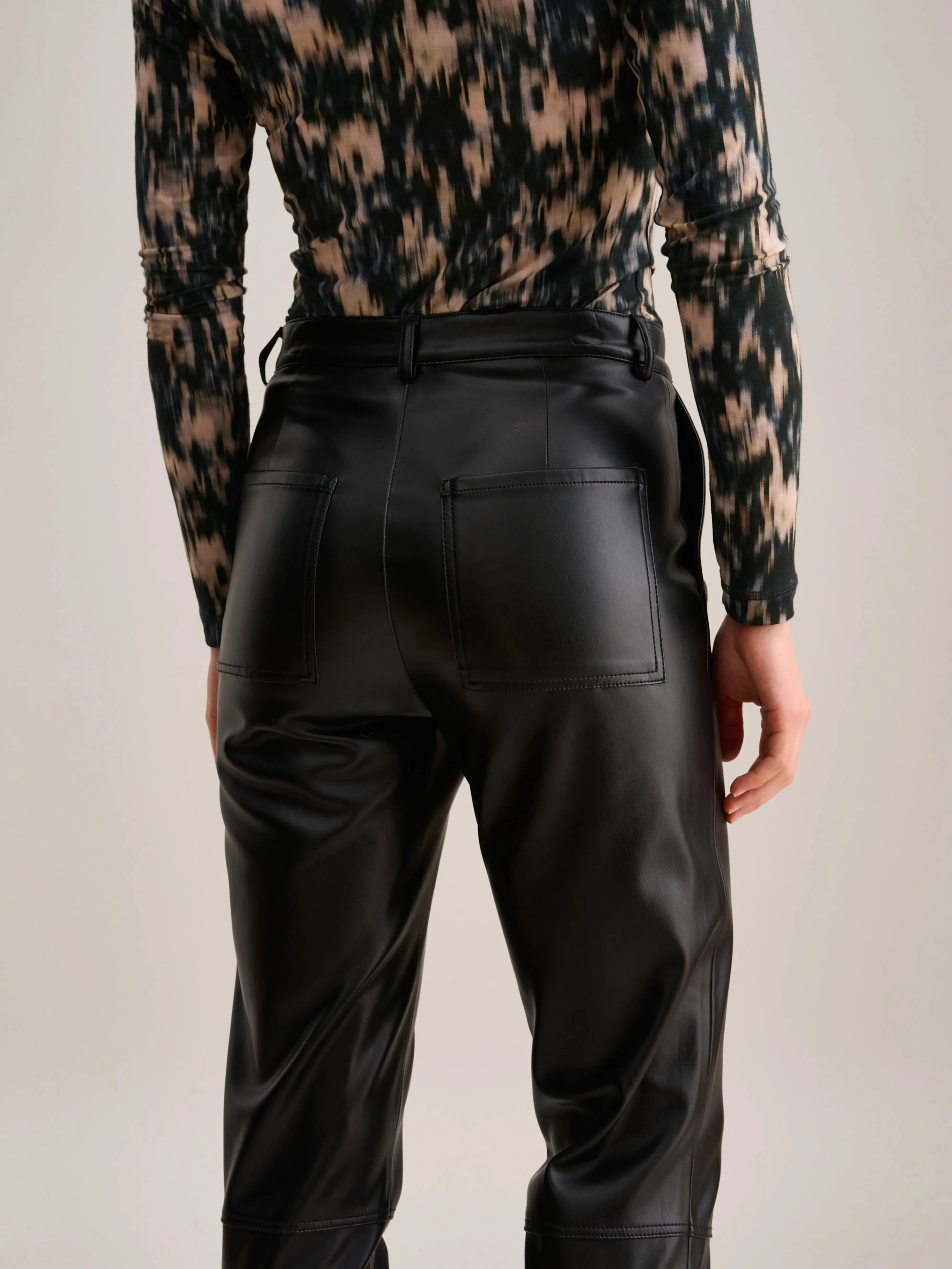 Timeless Look Voodoo Trousers (232 / W / BLACK)