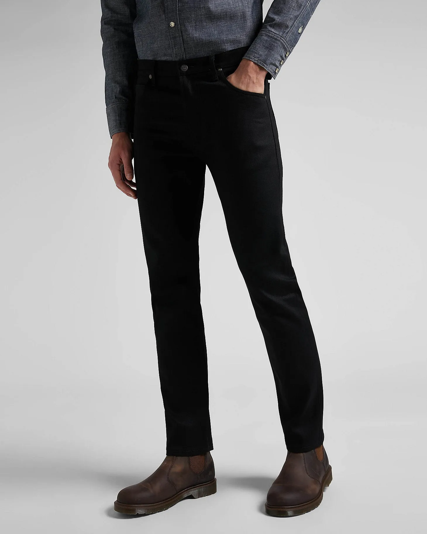 Lee 101 Rider Slim Fit Kaihara Recycled Cotton 14oz Selvedge Mens Jeans - Dry Black | Lee Jeans | JEANSTORE