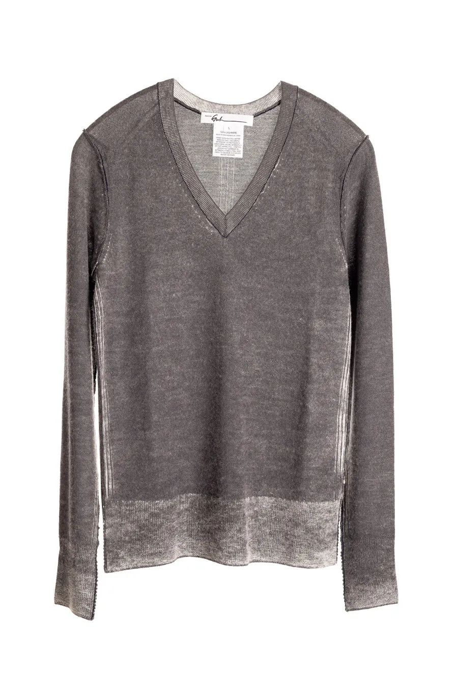 Seasonal Trend Modern Basic Printed V Neck Grey Crew