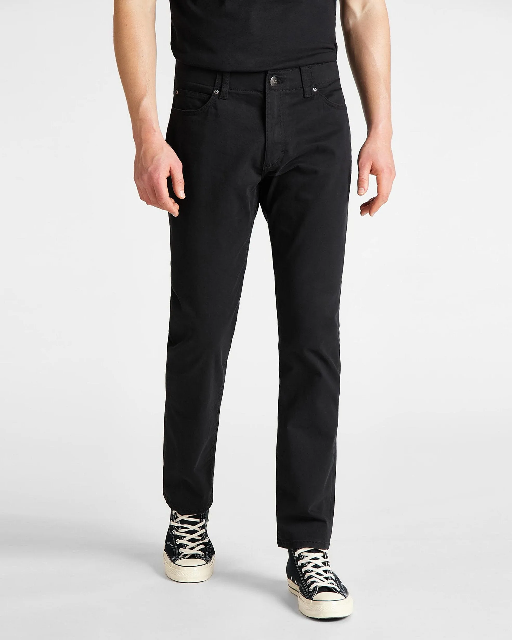 Lee Straight Fit Extreme Motion Mens Cotton Twill Trousers - Black | Lee Chinos & Non-Denim Pants | JEANSTORE