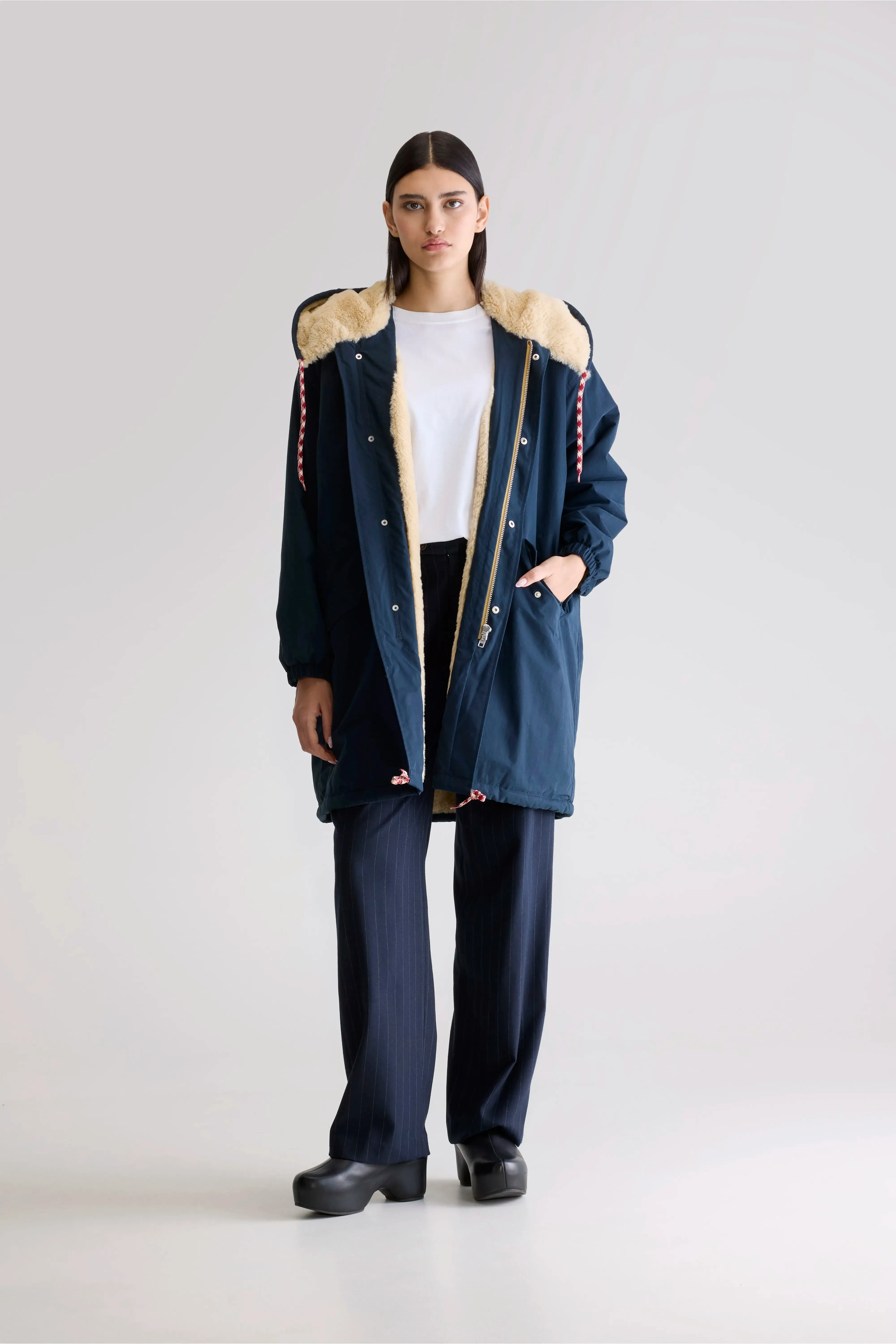 Urban Fashion Laos hooded parka (242 / W / AMERICA)