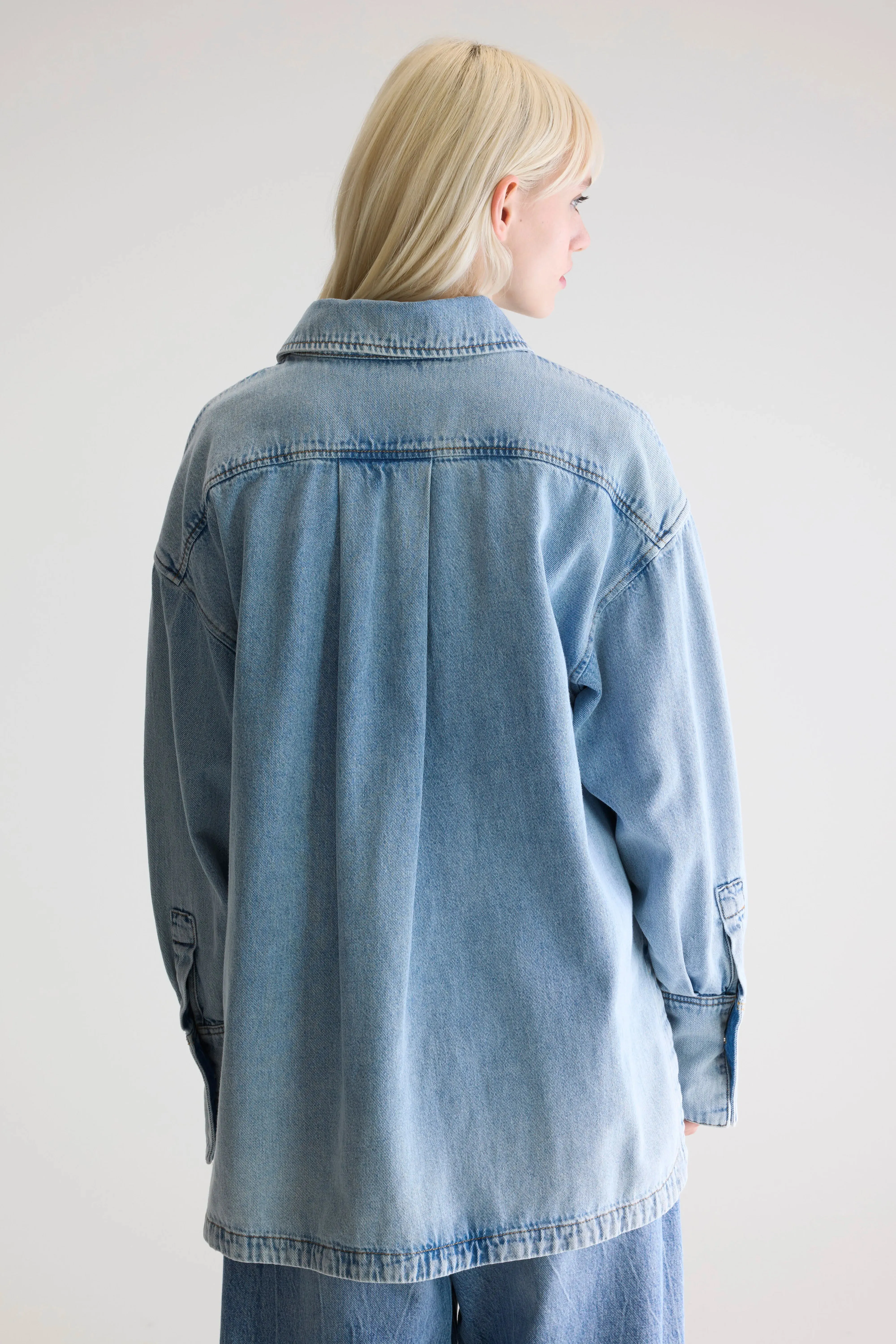 Urban Move Ready Glory denim overshirt (252 / W / LT BLUE BLEACH)
