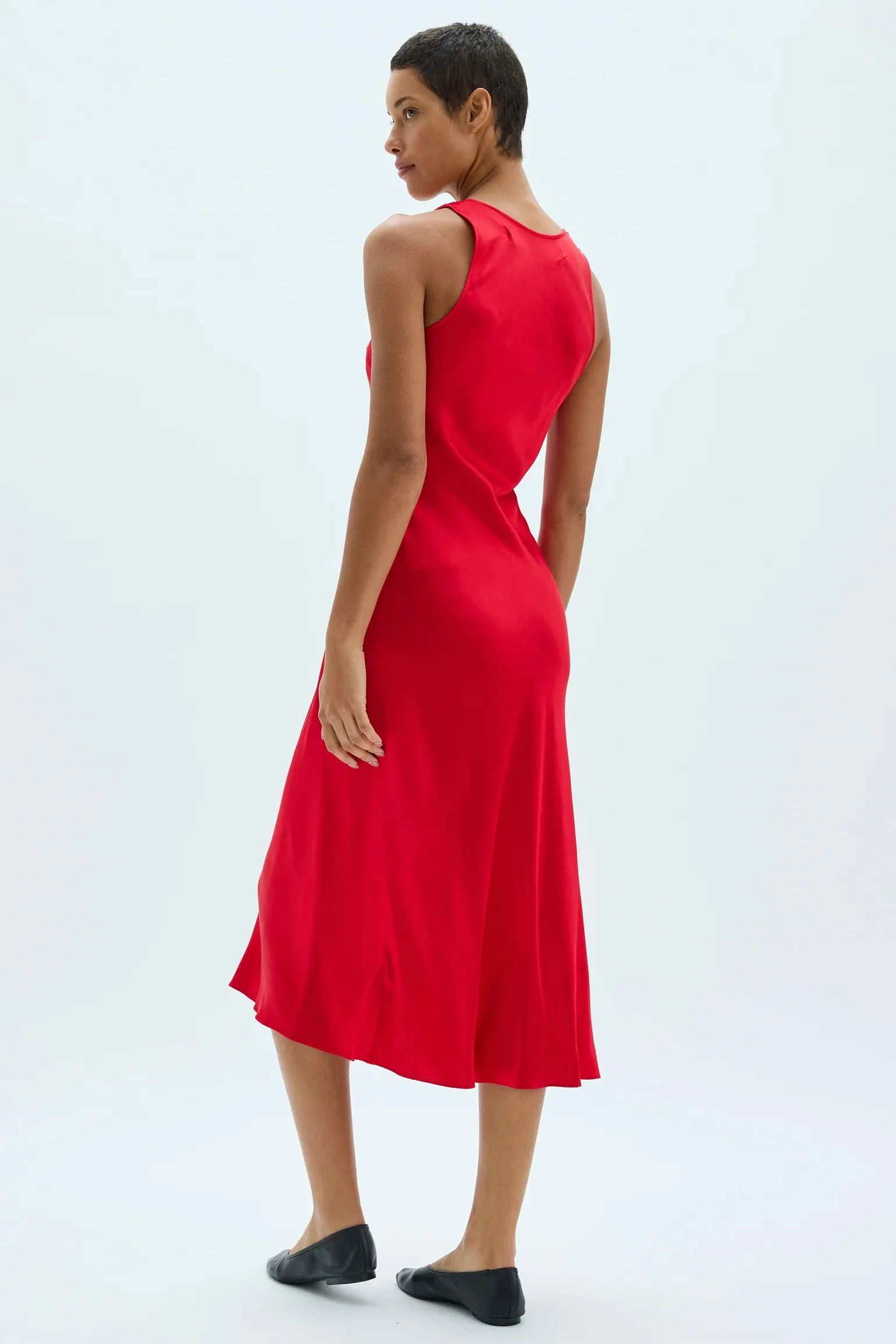 Valentina Scarlet Midi Dress Front Slit