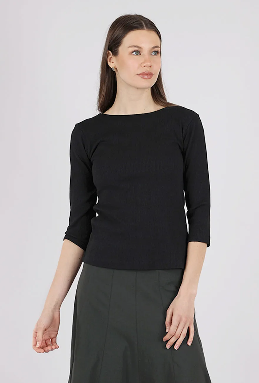 Naibu Rib Top, Black Sleek Style