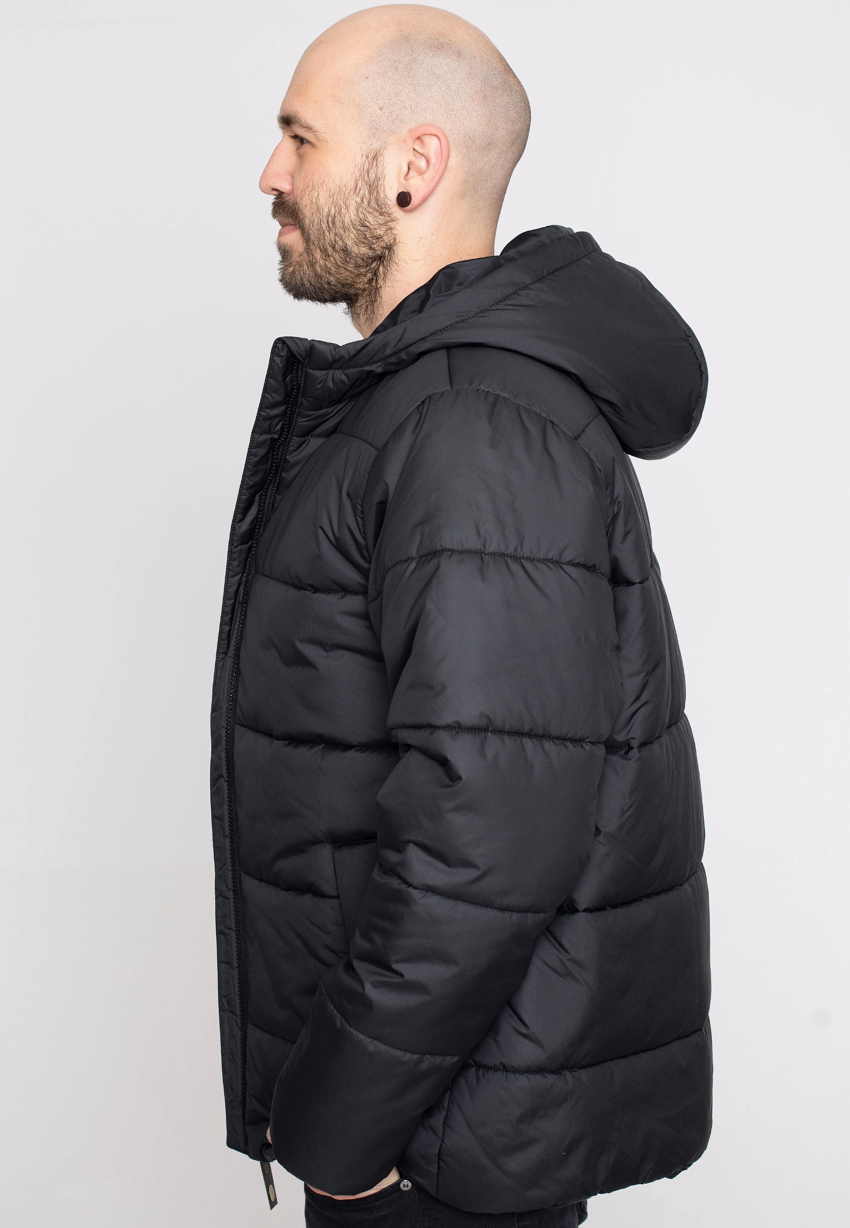Vans - Norris MTE 1 Puffer Black - Jacket Modern Wear