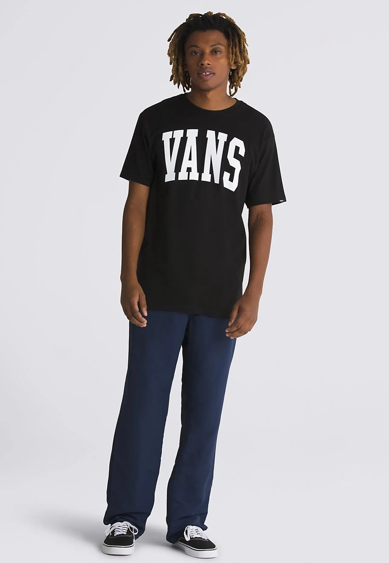 Vans - Vans Arched Black - T-Shirt Sleek Style