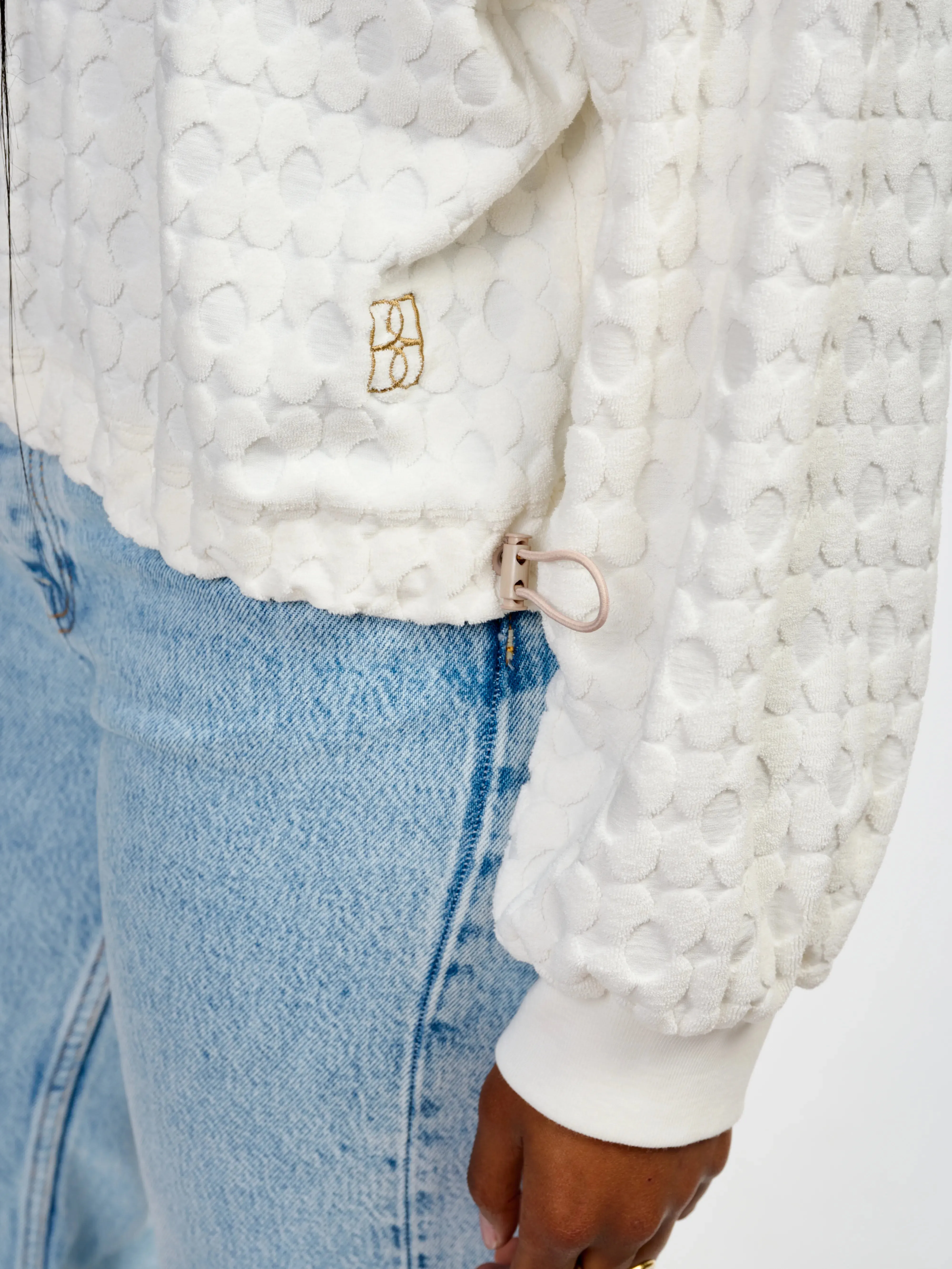 vatti sweatshirt (241 / W / NATURAL) Street Trend